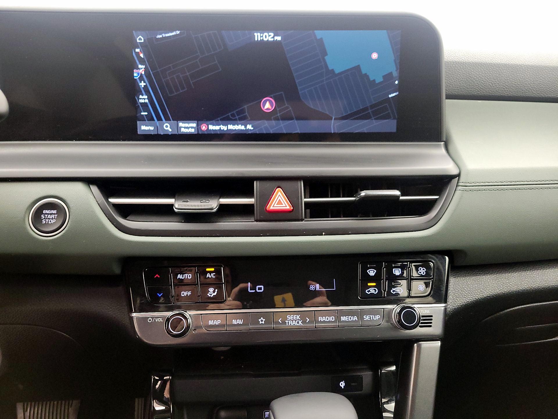 Thumbnail: 2024 Kia Seltos - 17