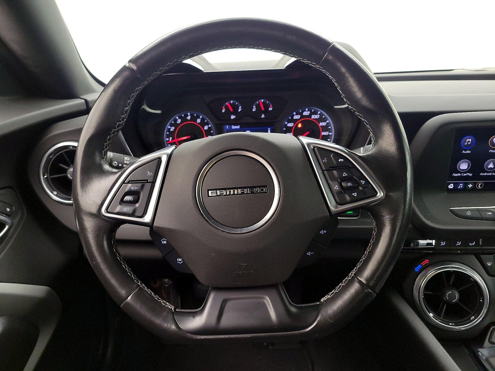 2020 Chevrolet Camaro 1LS - Photo 11