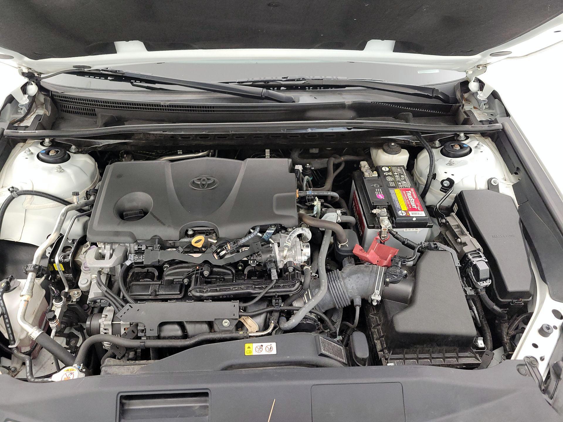 Thumbnail: 2021 Toyota Camry - 17