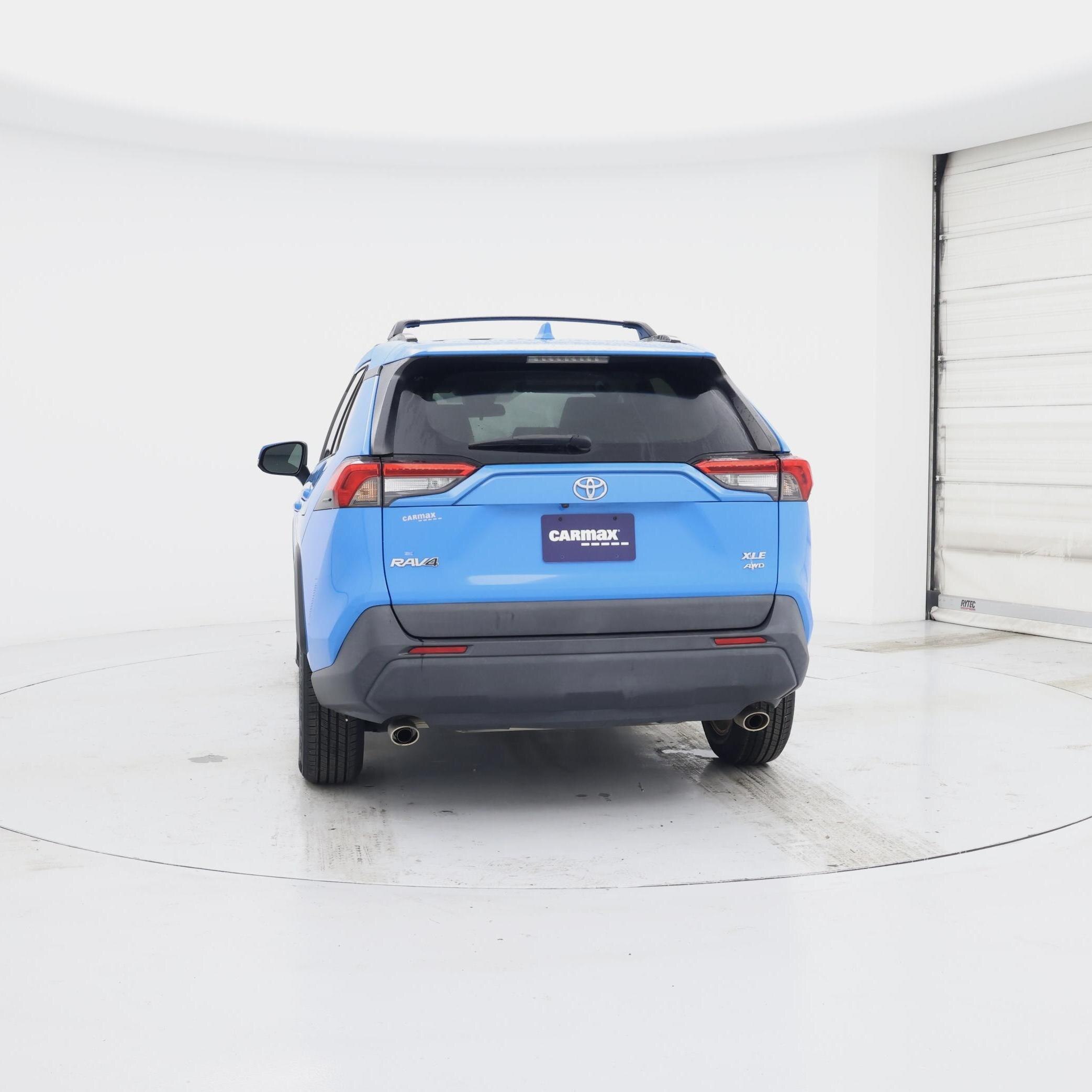 Thumbnail: 2020 Toyota RAV4 - 6