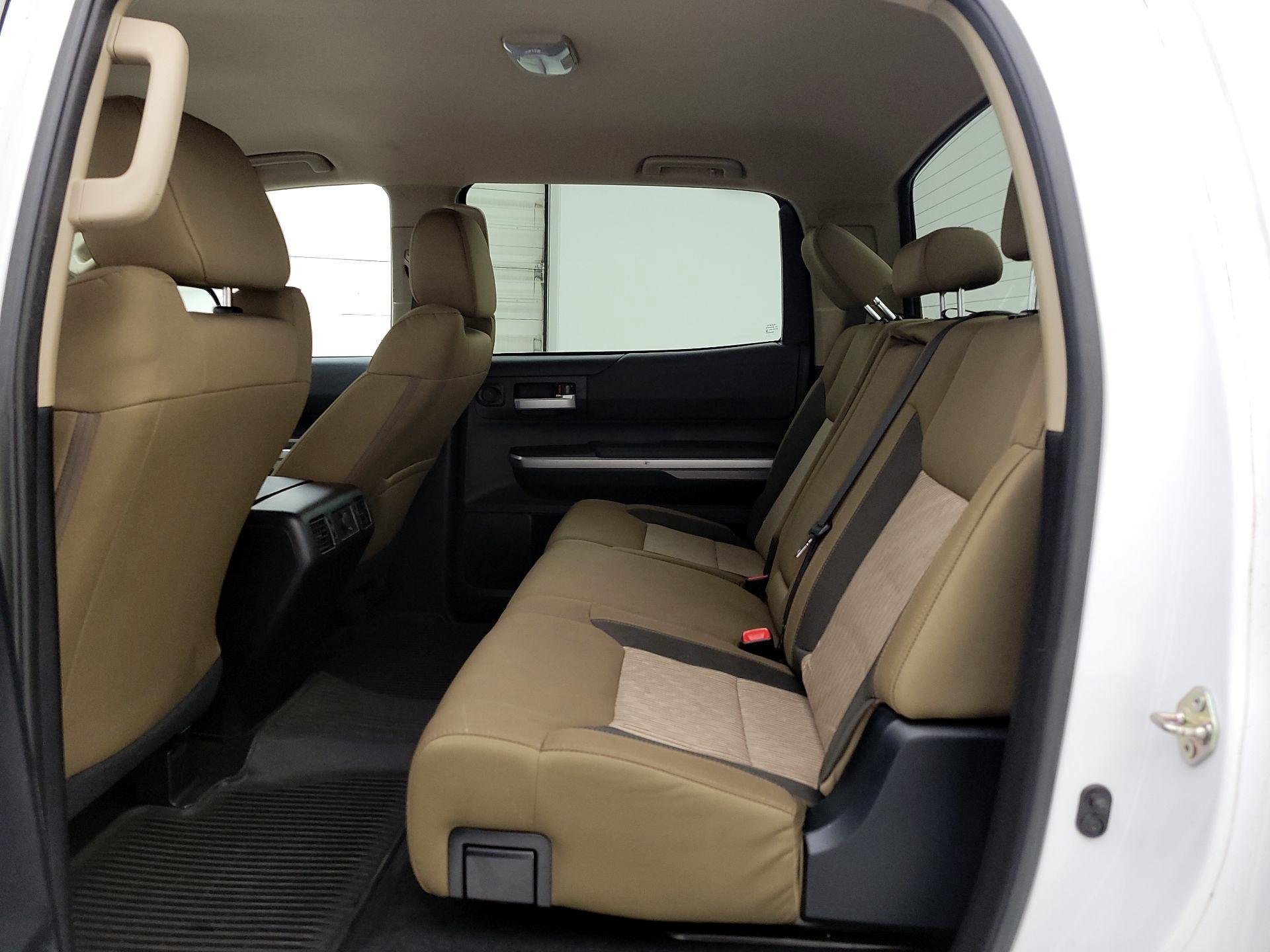 Thumbnail: 2016 Toyota Tundra - 19