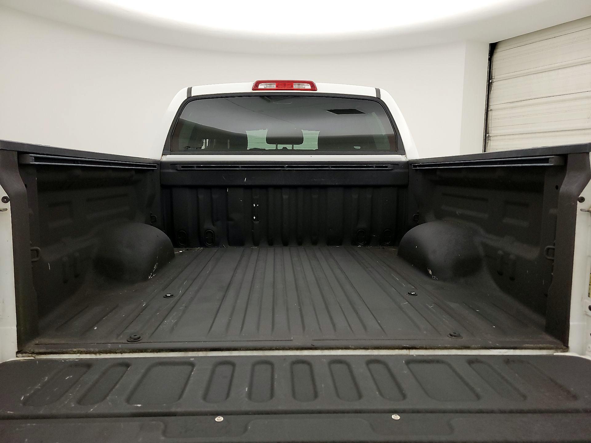 Thumbnail: 2016 Toyota Tundra - 20