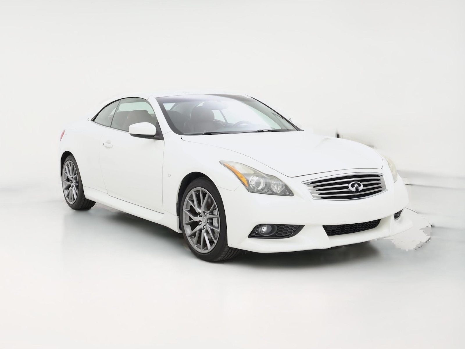 2015 INFINITI Q60 Convertible