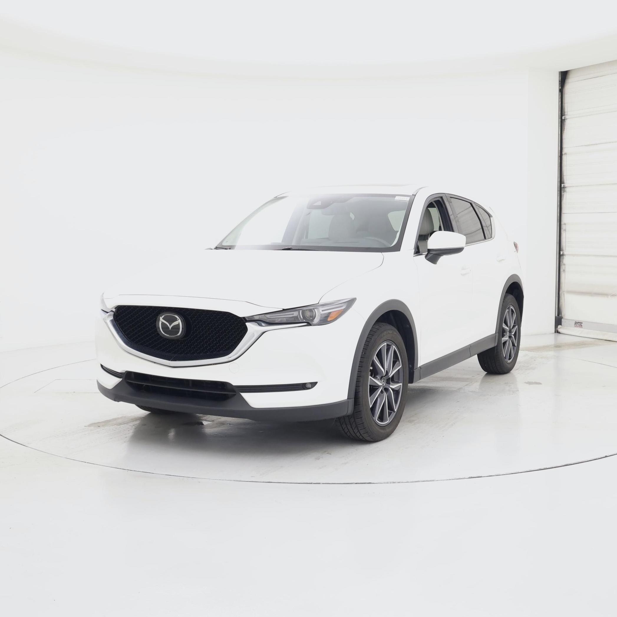 Thumbnail: 2017 Mazda CX-5 - 4