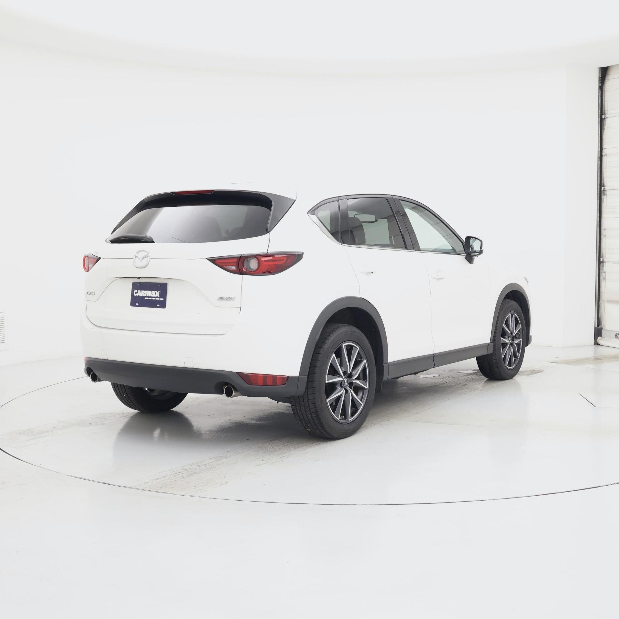 Thumbnail: 2017 Mazda CX-5 - 8