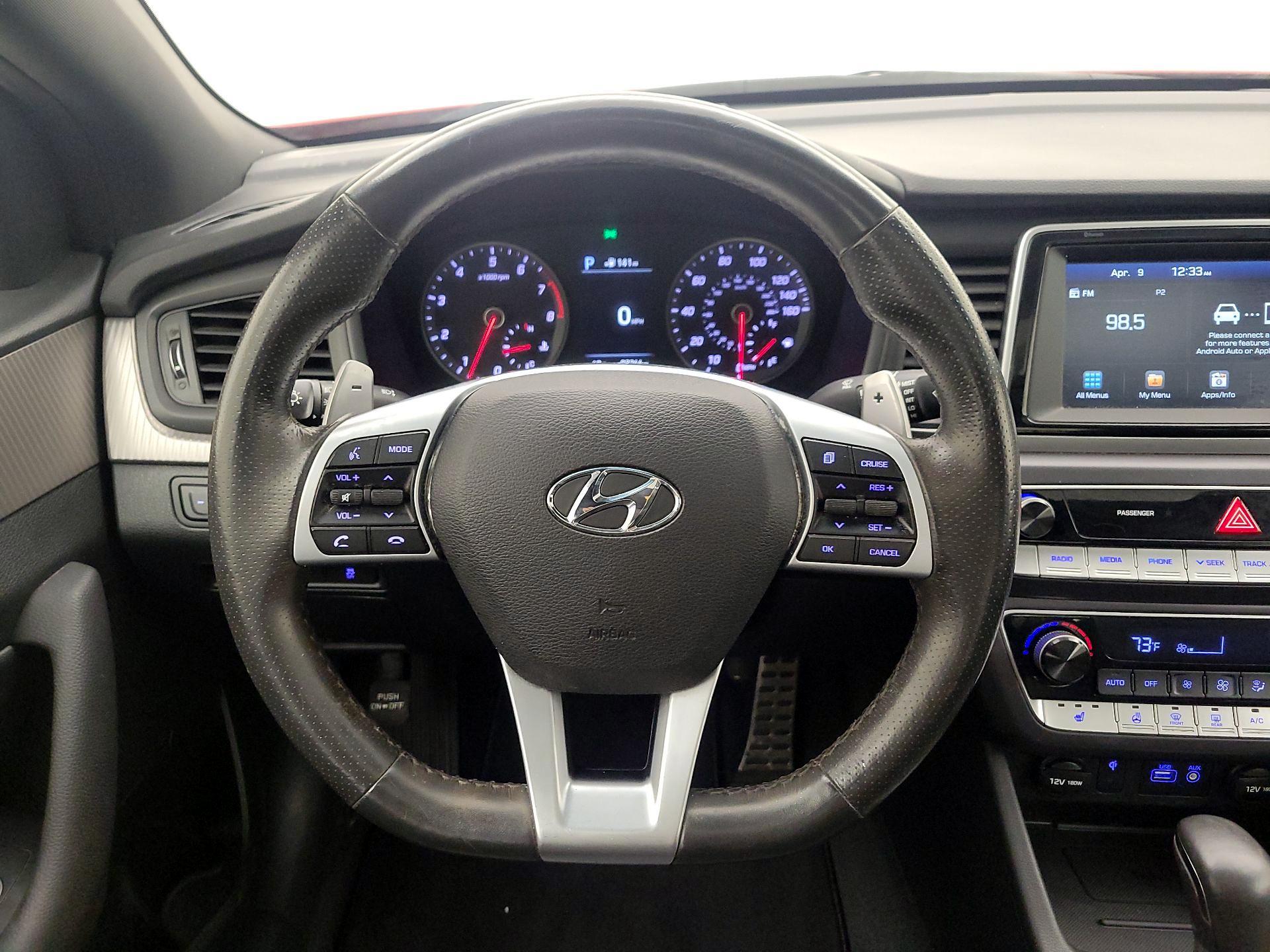 Thumbnail: 2019 Hyundai Sonata - 10