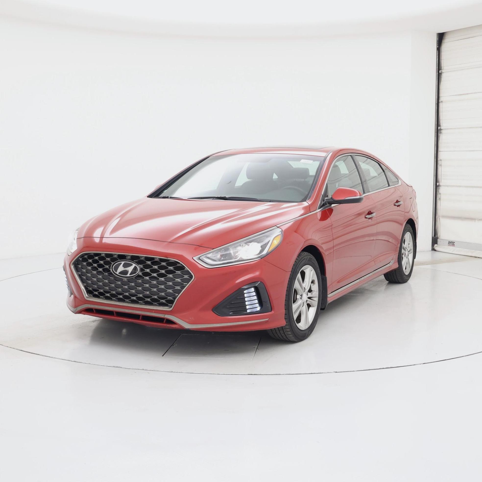 Thumbnail: 2019 Hyundai Sonata - 4