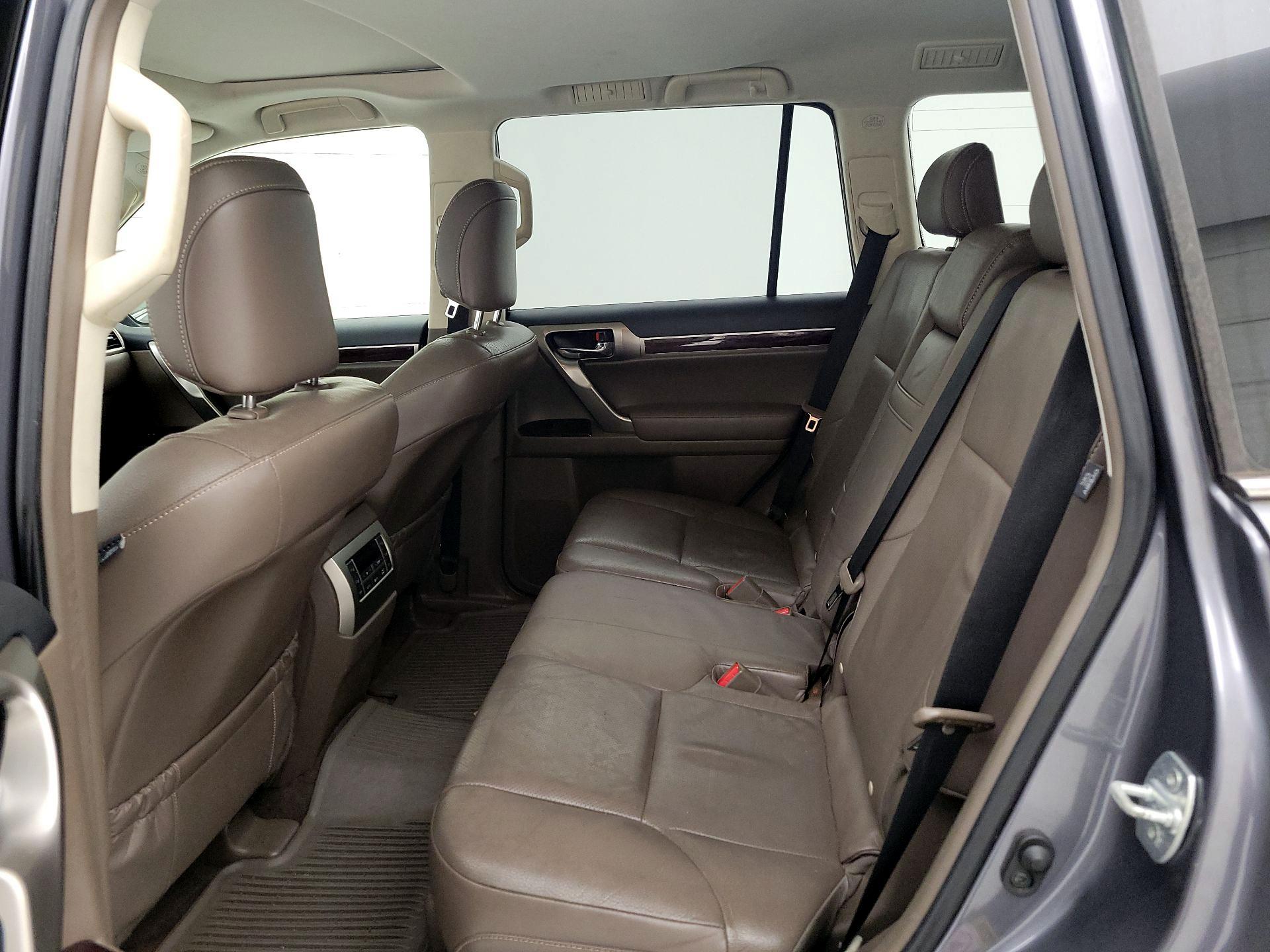 Thumbnail: 2018 Lexus GX - 16