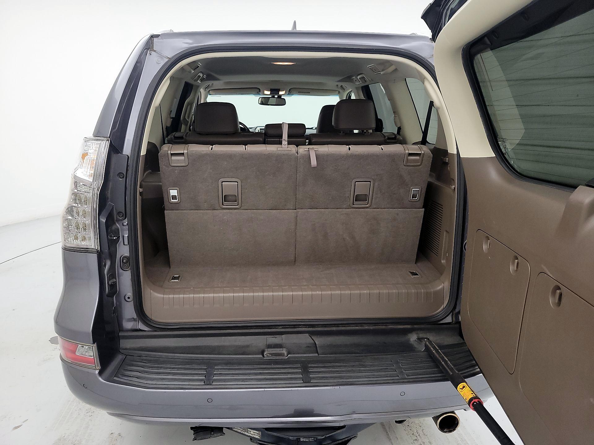 Thumbnail: 2018 Lexus GX - 18