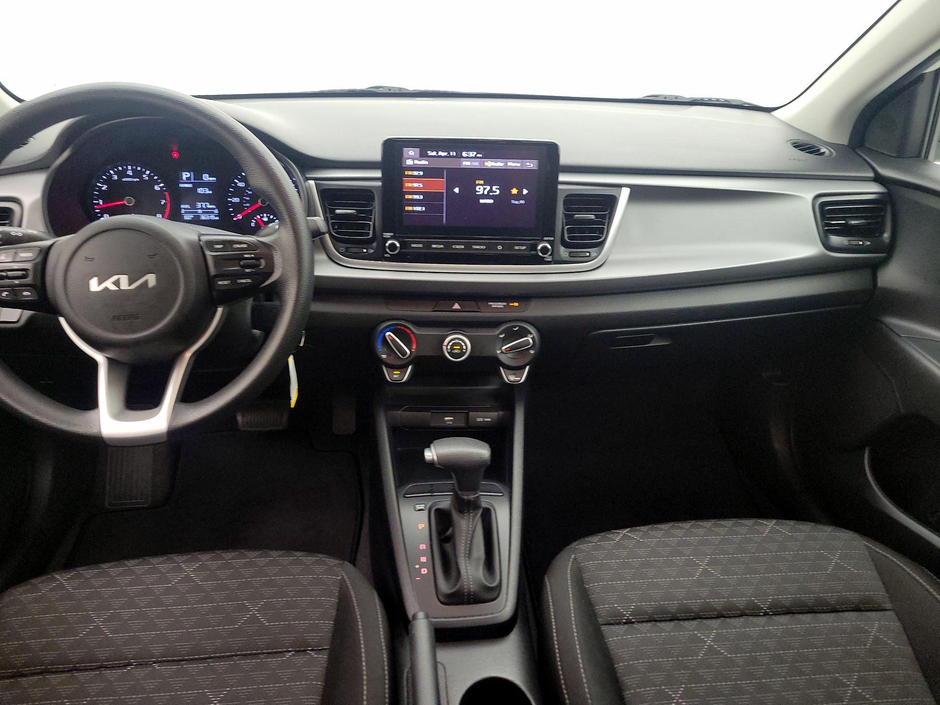 Thumbnail: 2022 Kia Rio - 9