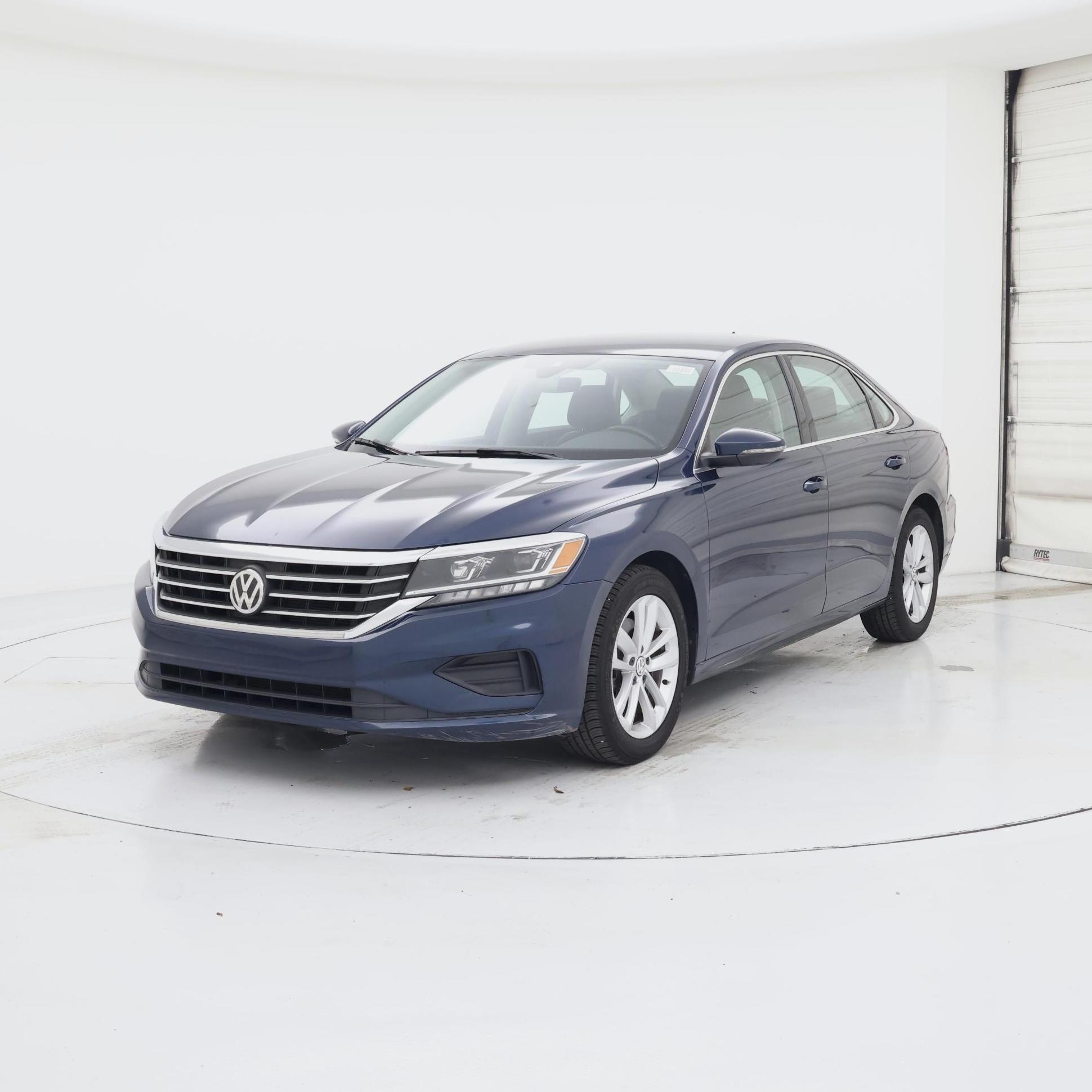 Thumbnail: 2020 Volkswagen Passat - 4