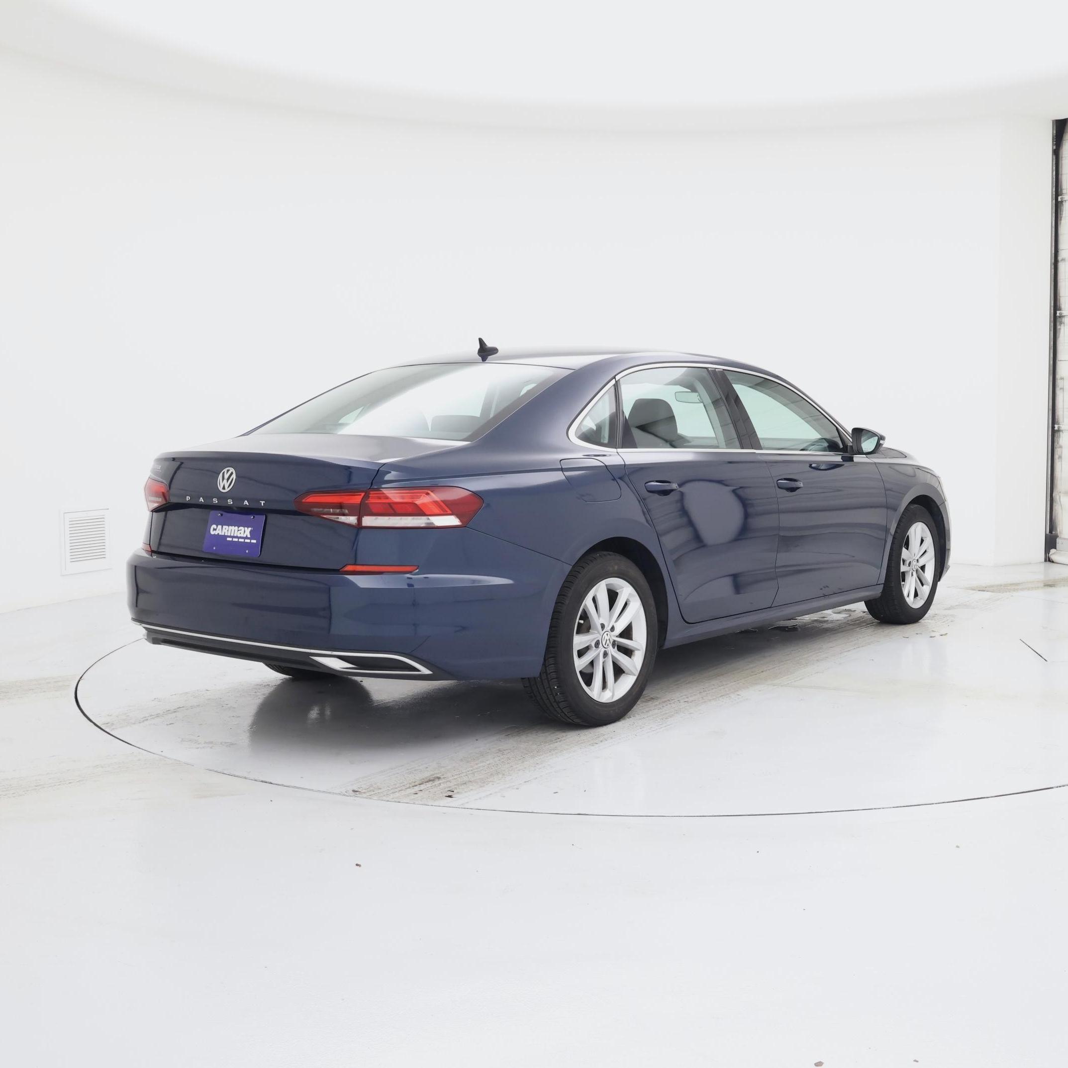 Thumbnail: 2020 Volkswagen Passat - 8