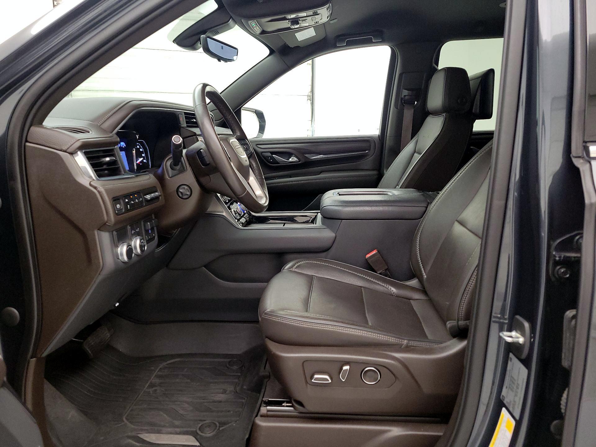 Thumbnail: 2021 GMC Yukon XL - 11