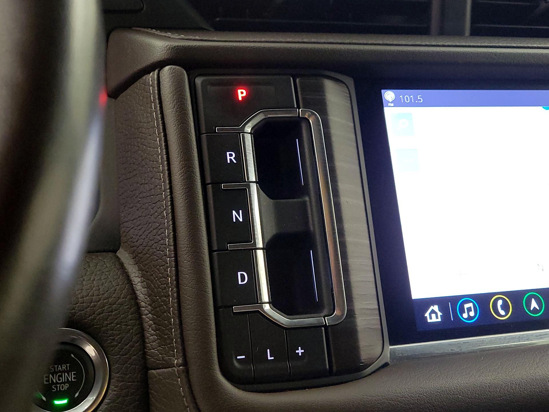 Thumbnail: 2021 GMC Yukon XL - 17