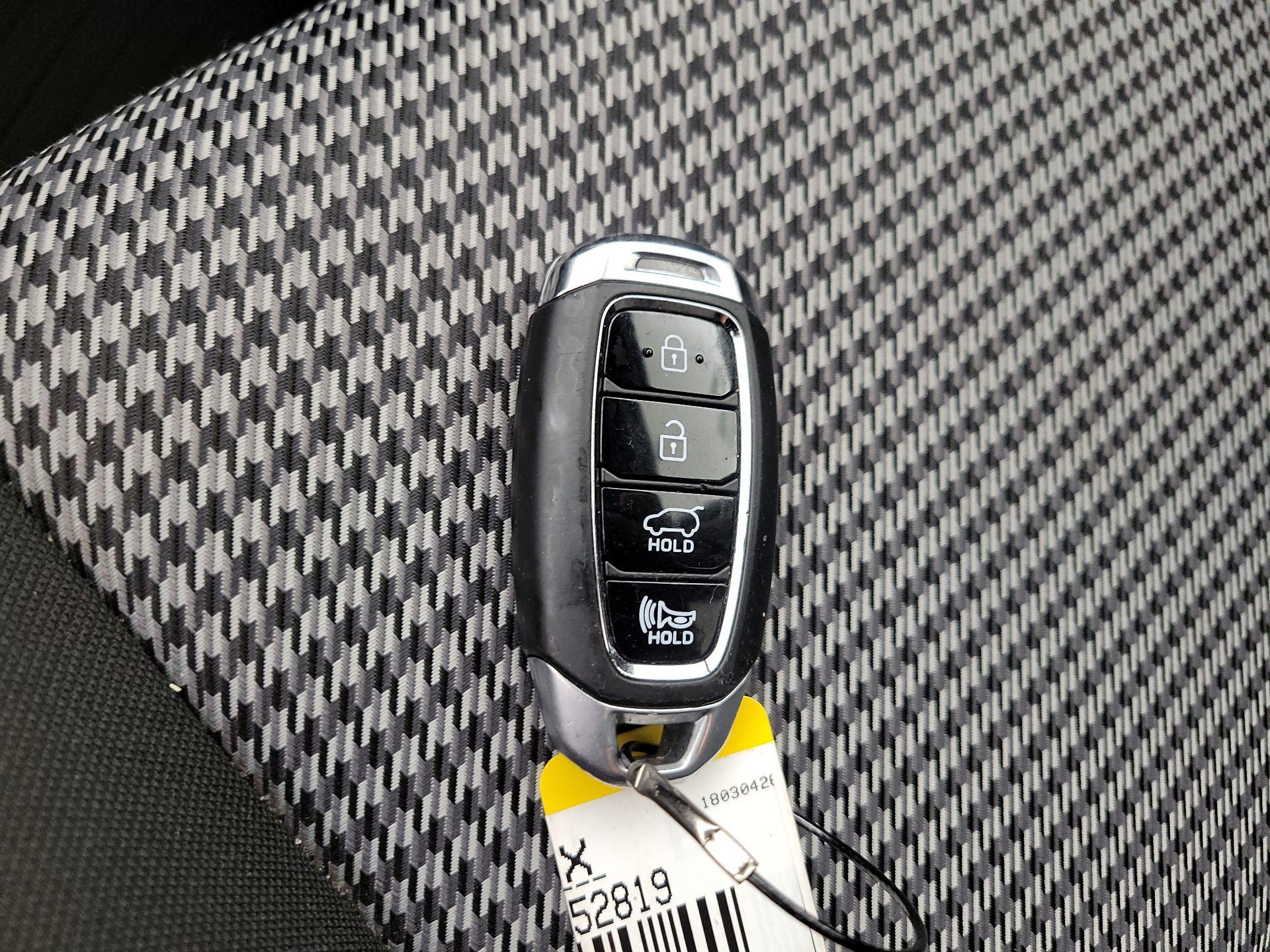 Thumbnail: 2018 Hyundai Kona - 18