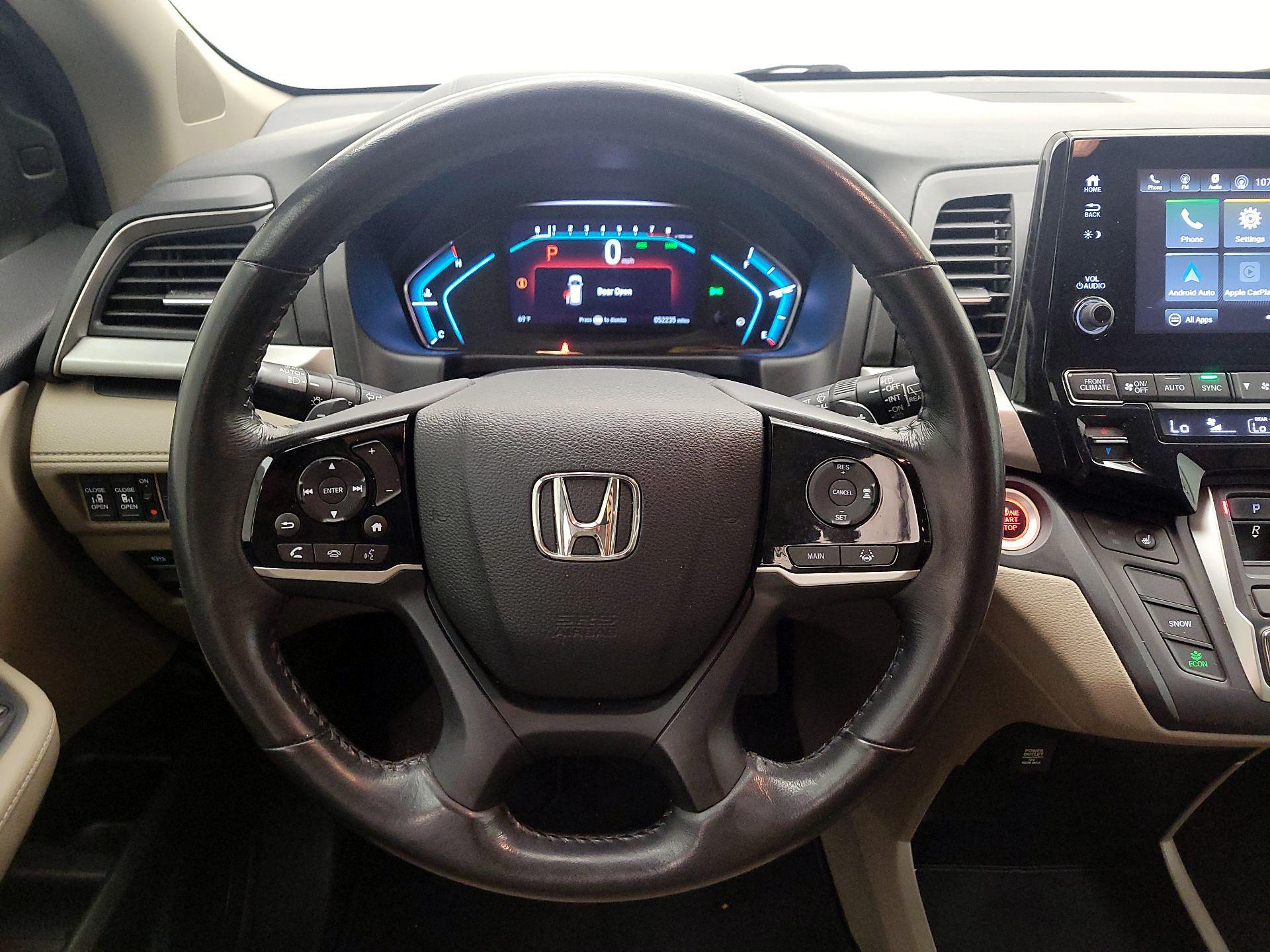 Thumbnail: 2018 Honda Odyssey - 10