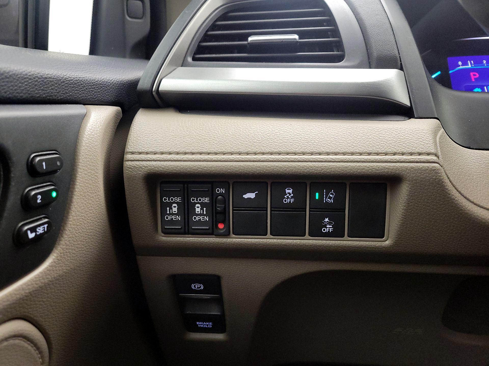 Thumbnail: 2018 Honda Odyssey - 13