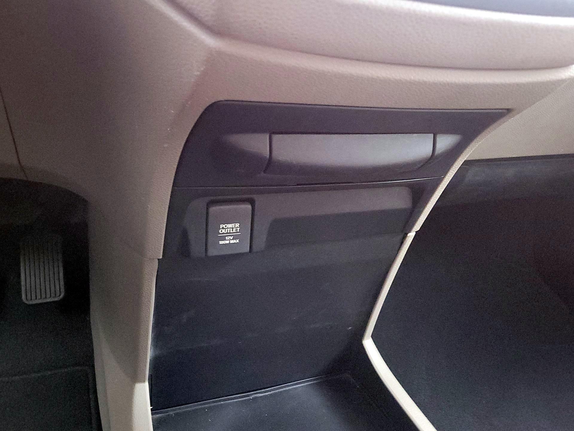 Thumbnail: 2018 Honda Odyssey - 18