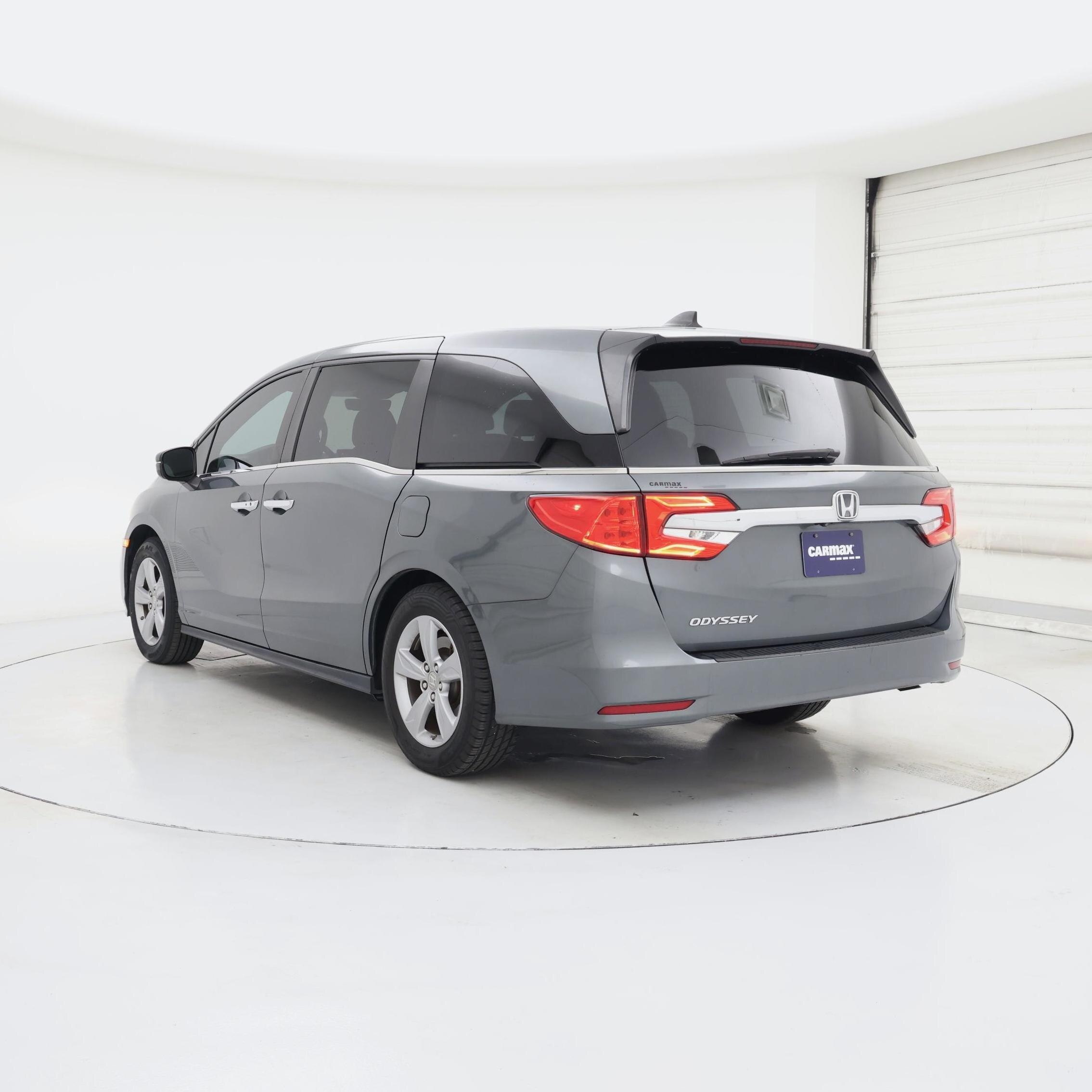 Thumbnail: 2018 Honda Odyssey - 2