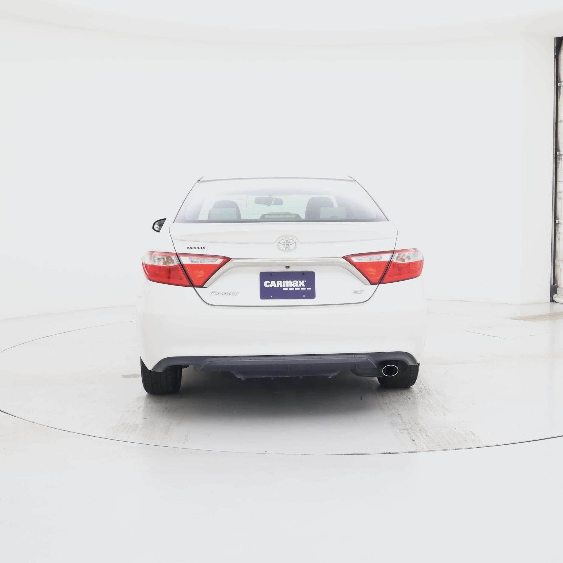 Thumbnail: 2017 Toyota Camry - 6