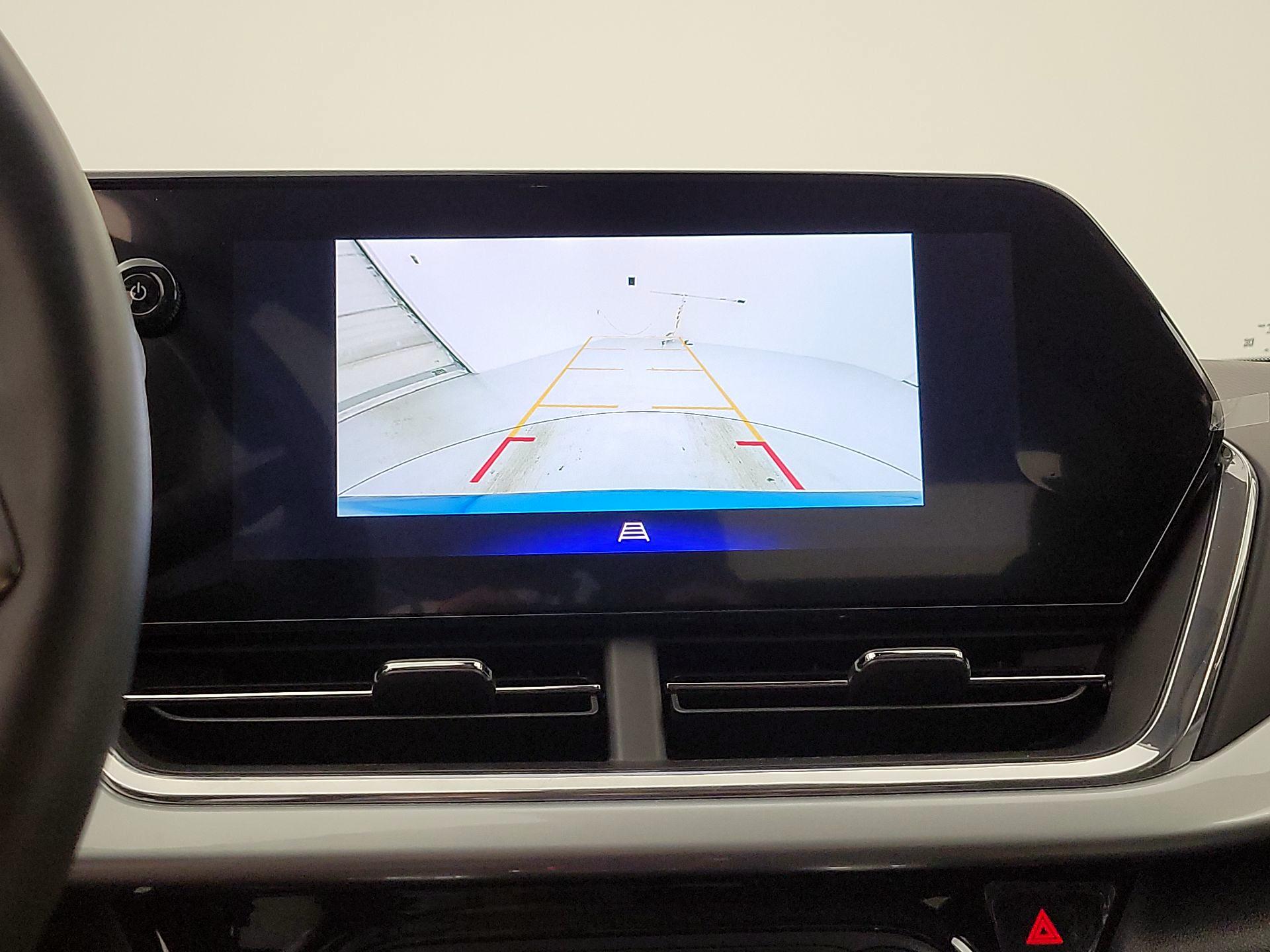 Thumbnail: 2025 Chevrolet Trax - 14