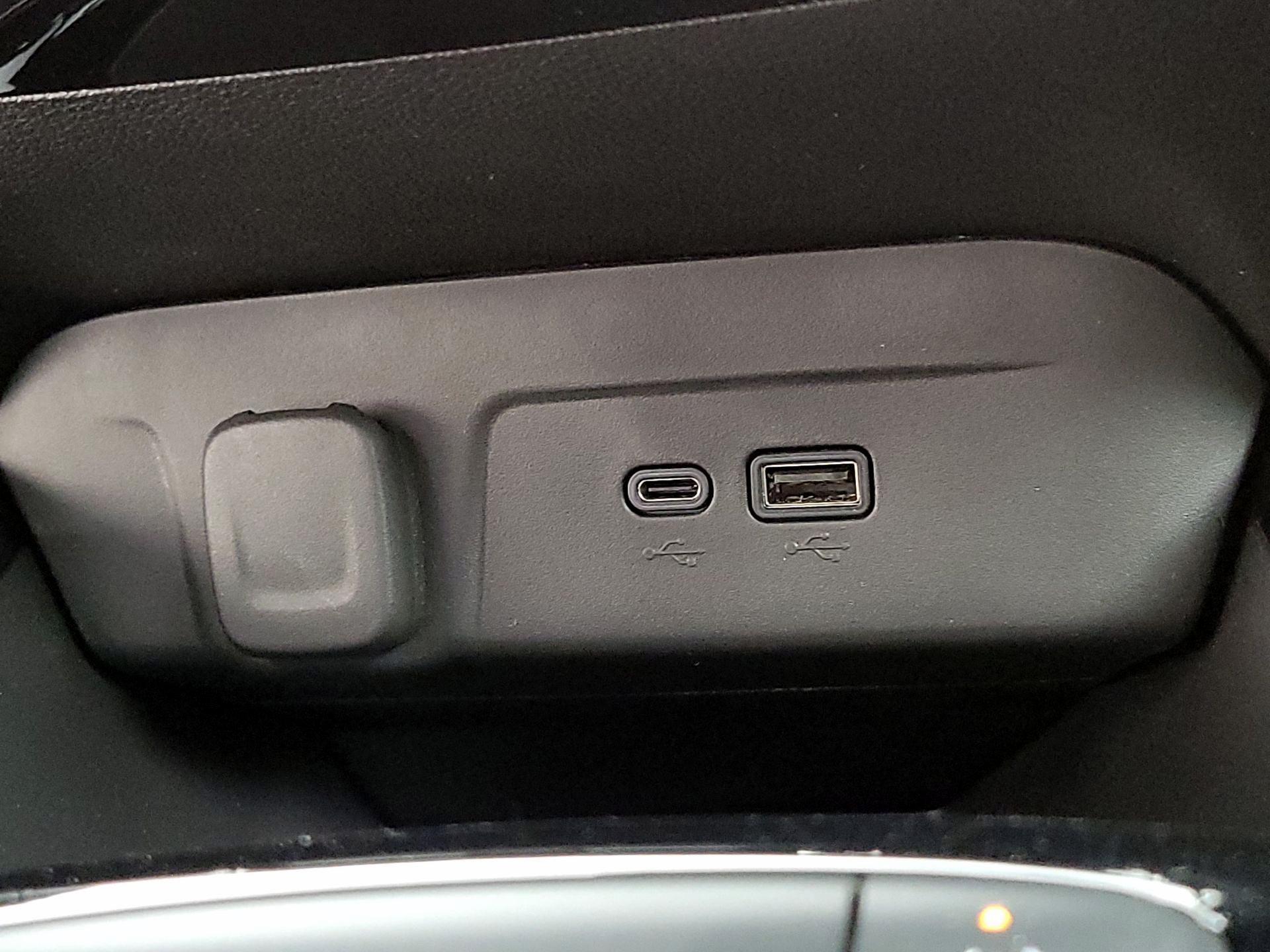 Thumbnail: 2025 Chevrolet Trax - 18