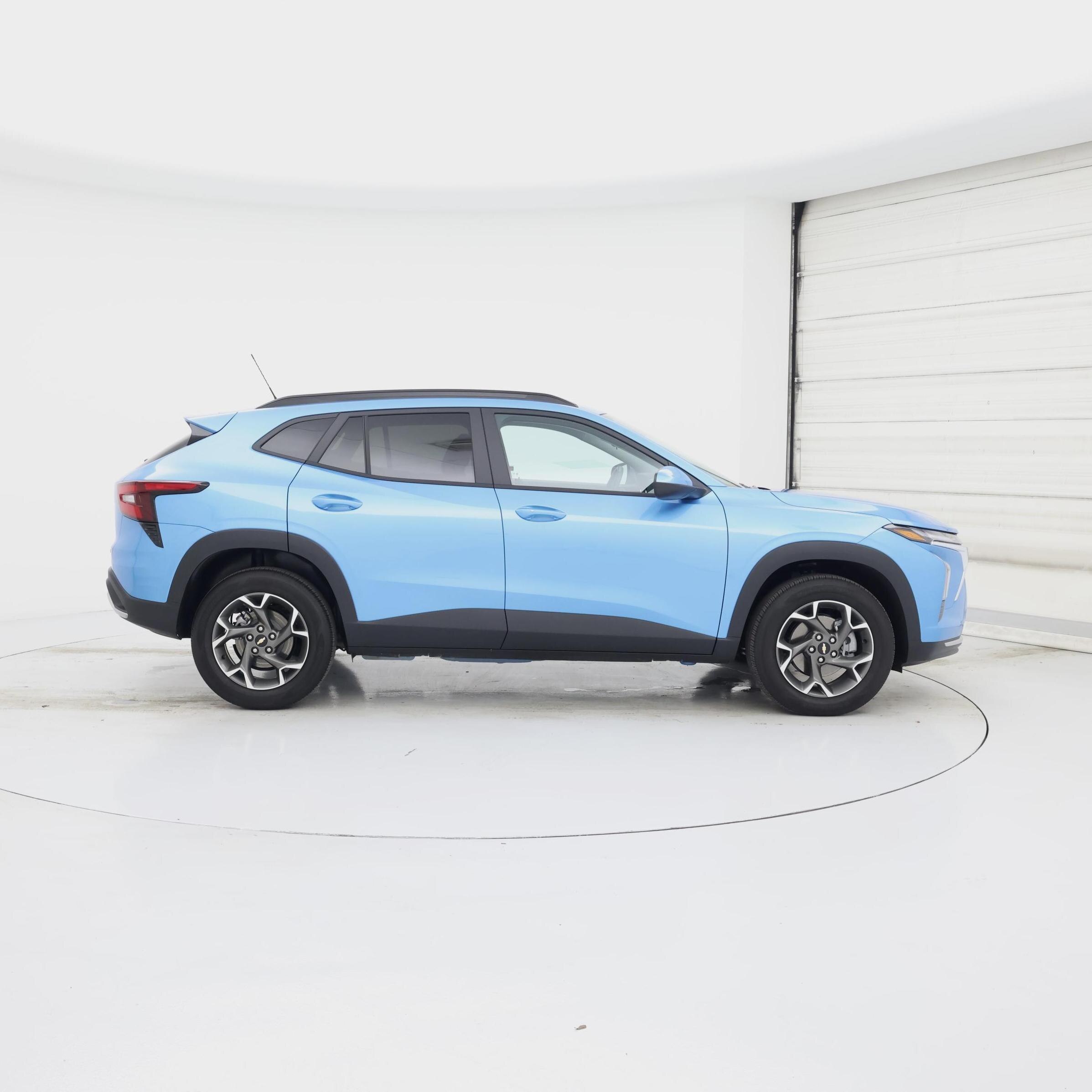 Thumbnail: 2025 Chevrolet Trax - 7