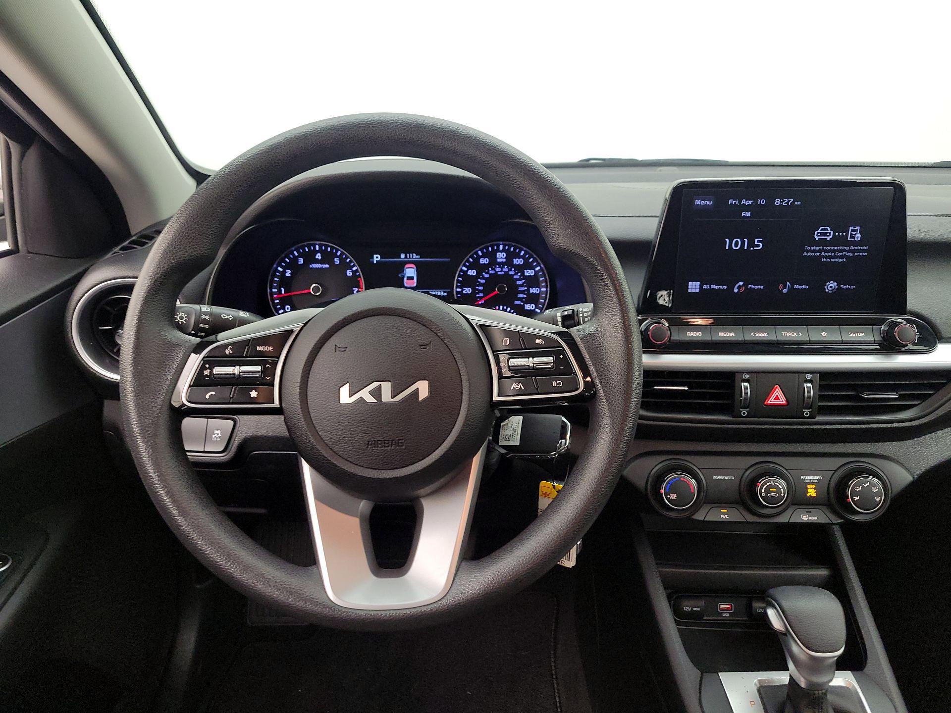 Thumbnail: 2023 Kia Forte - 10