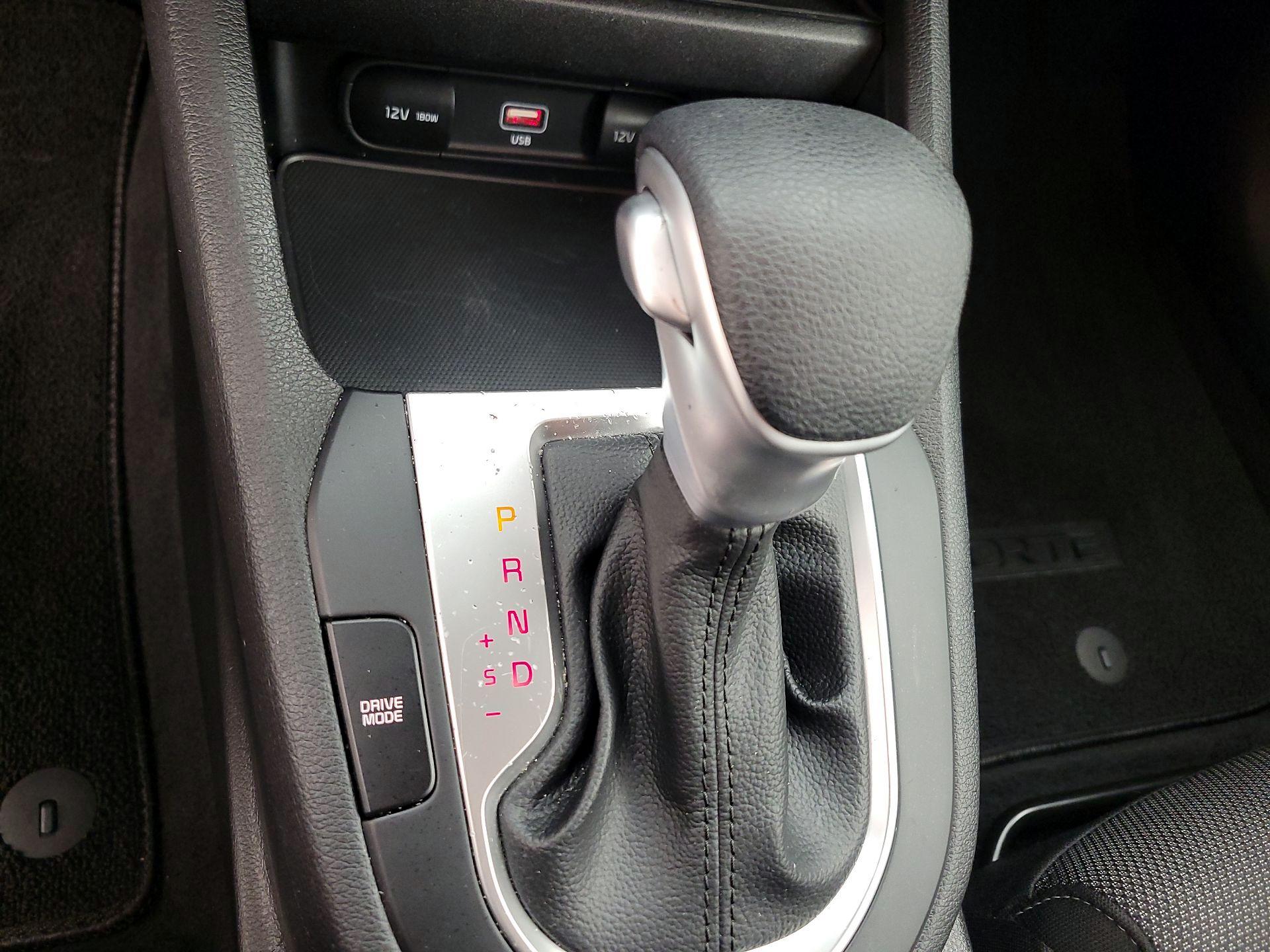 Thumbnail: 2023 Kia Forte - 15