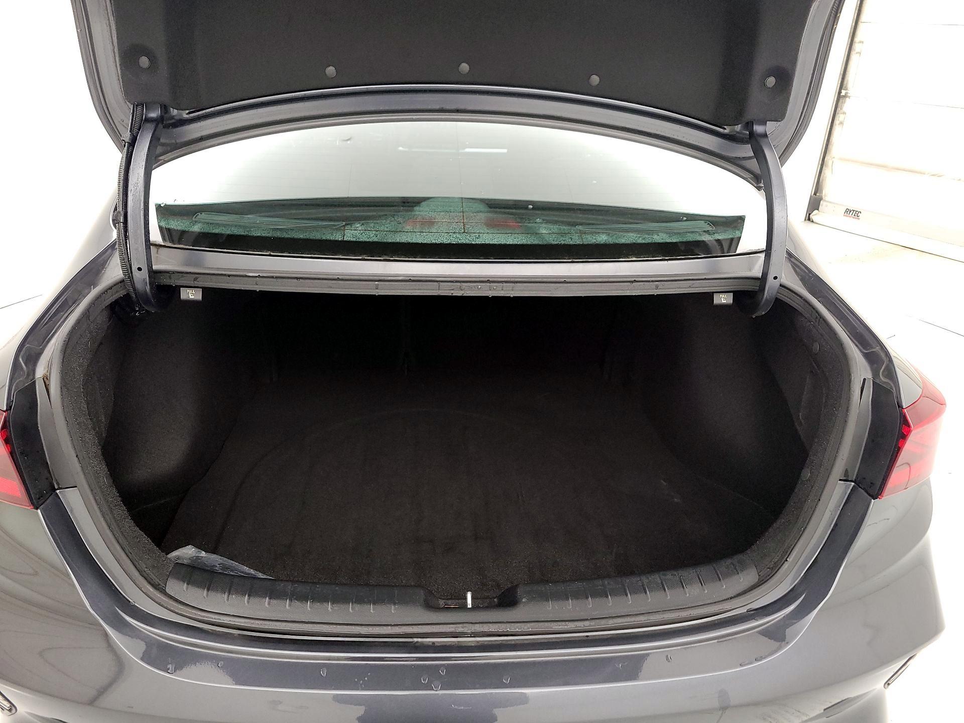 Thumbnail: 2023 Kia Forte - 16