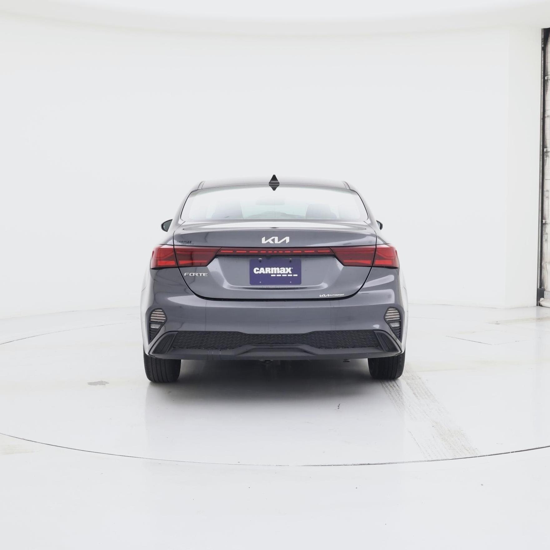 Thumbnail: 2023 Kia Forte - 6