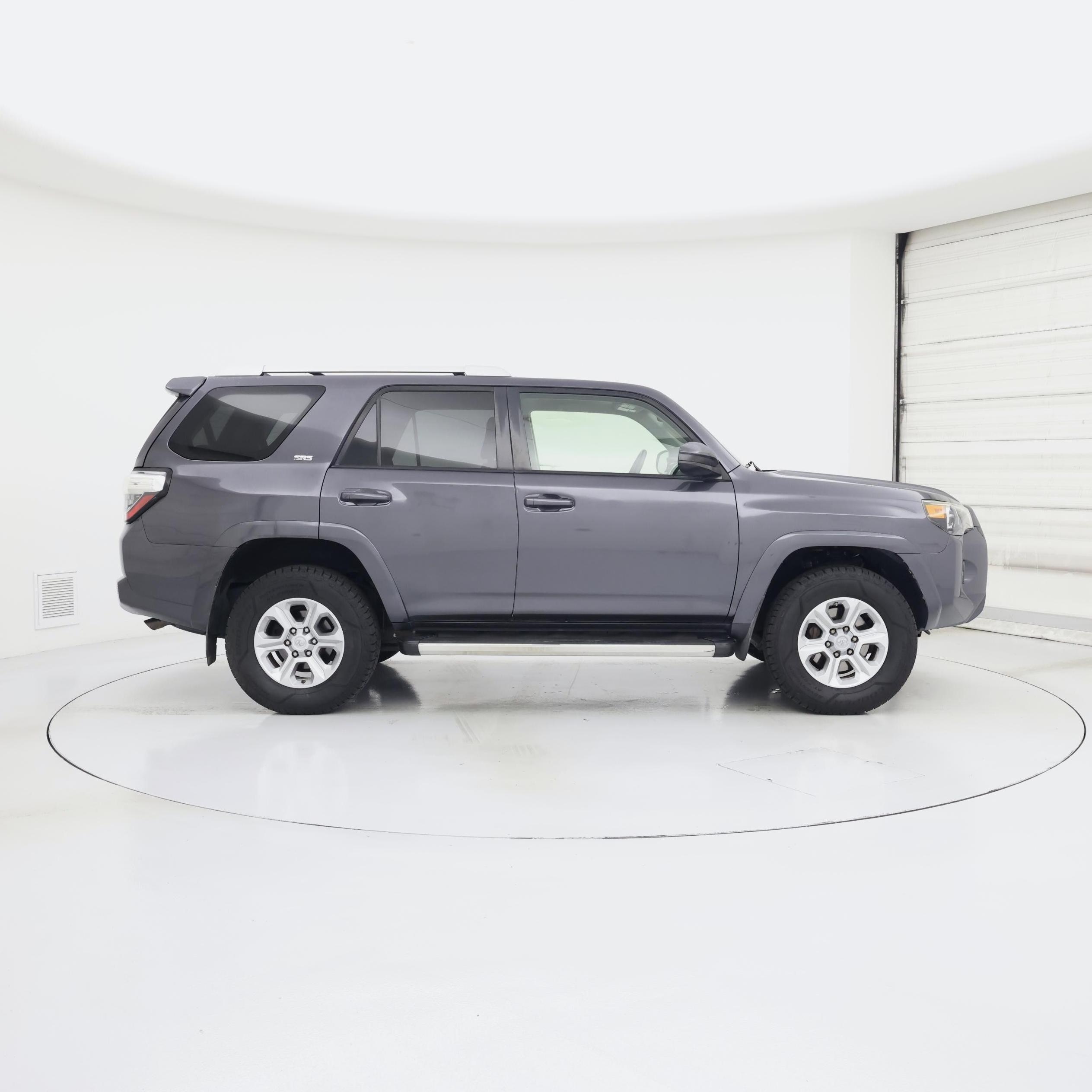 Thumbnail: 2018 Toyota 4Runner - 7