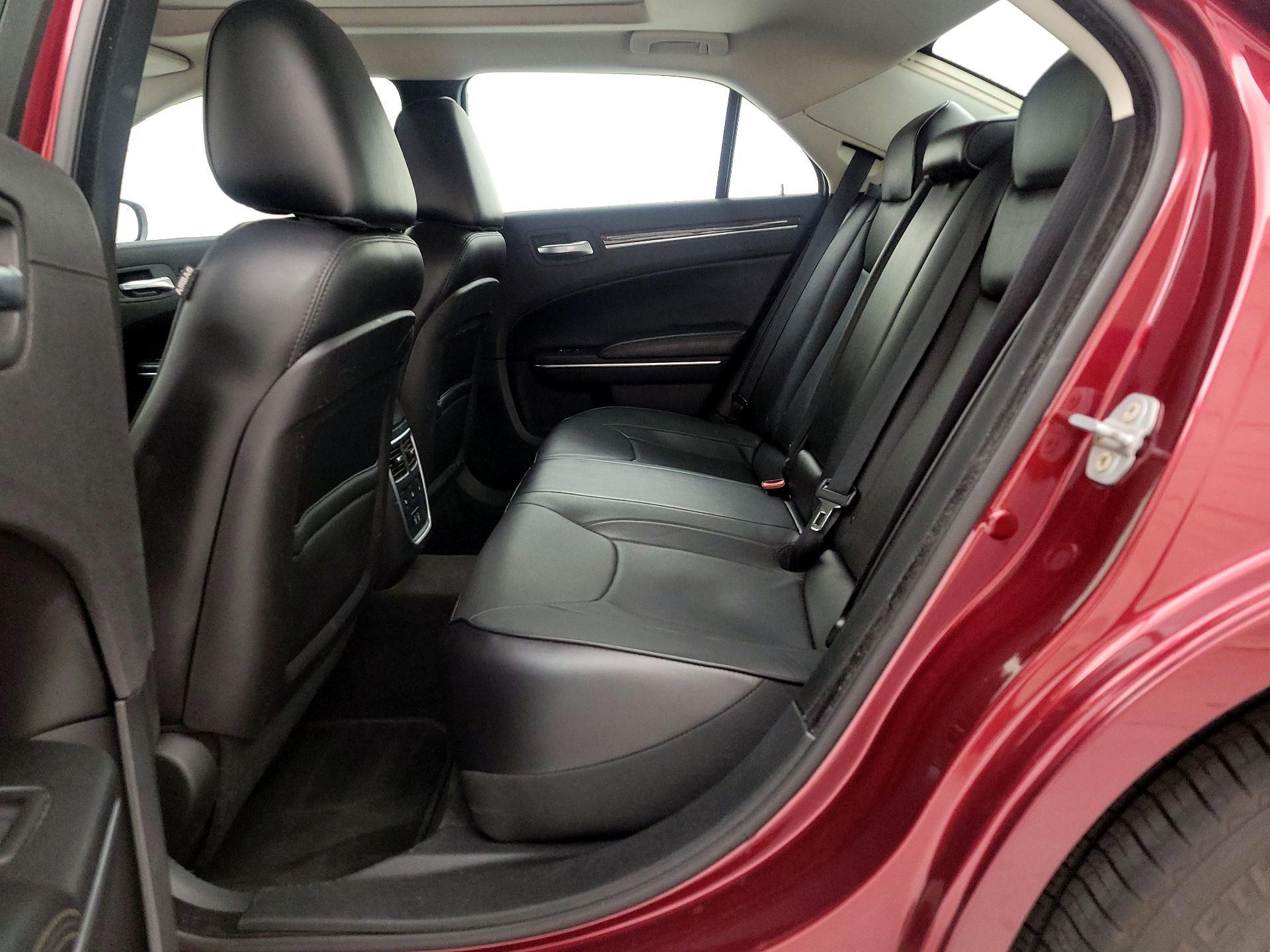 Thumbnail: 2015 Chrysler 300 - 19