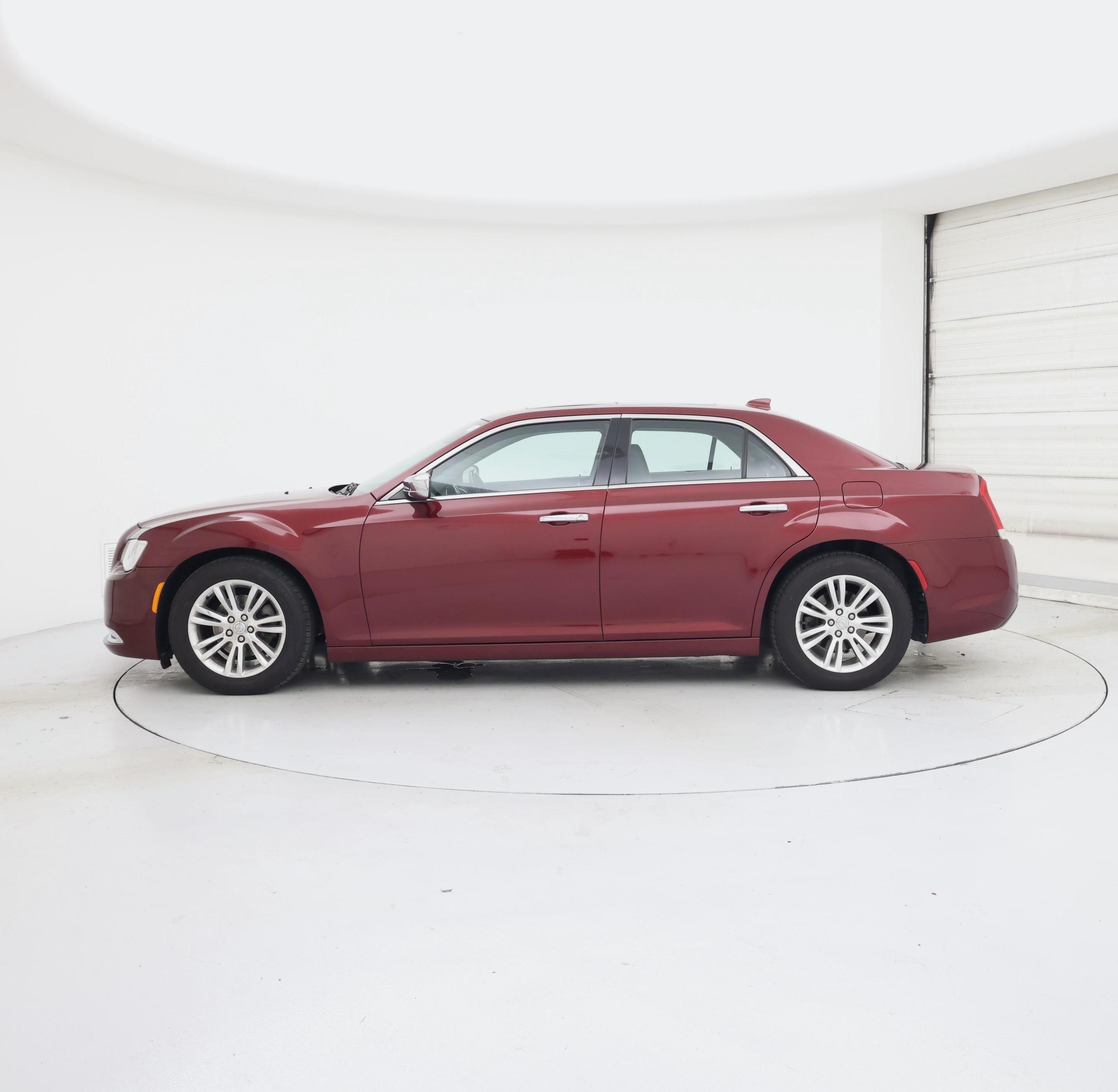 Thumbnail: 2015 Chrysler 300 - 3