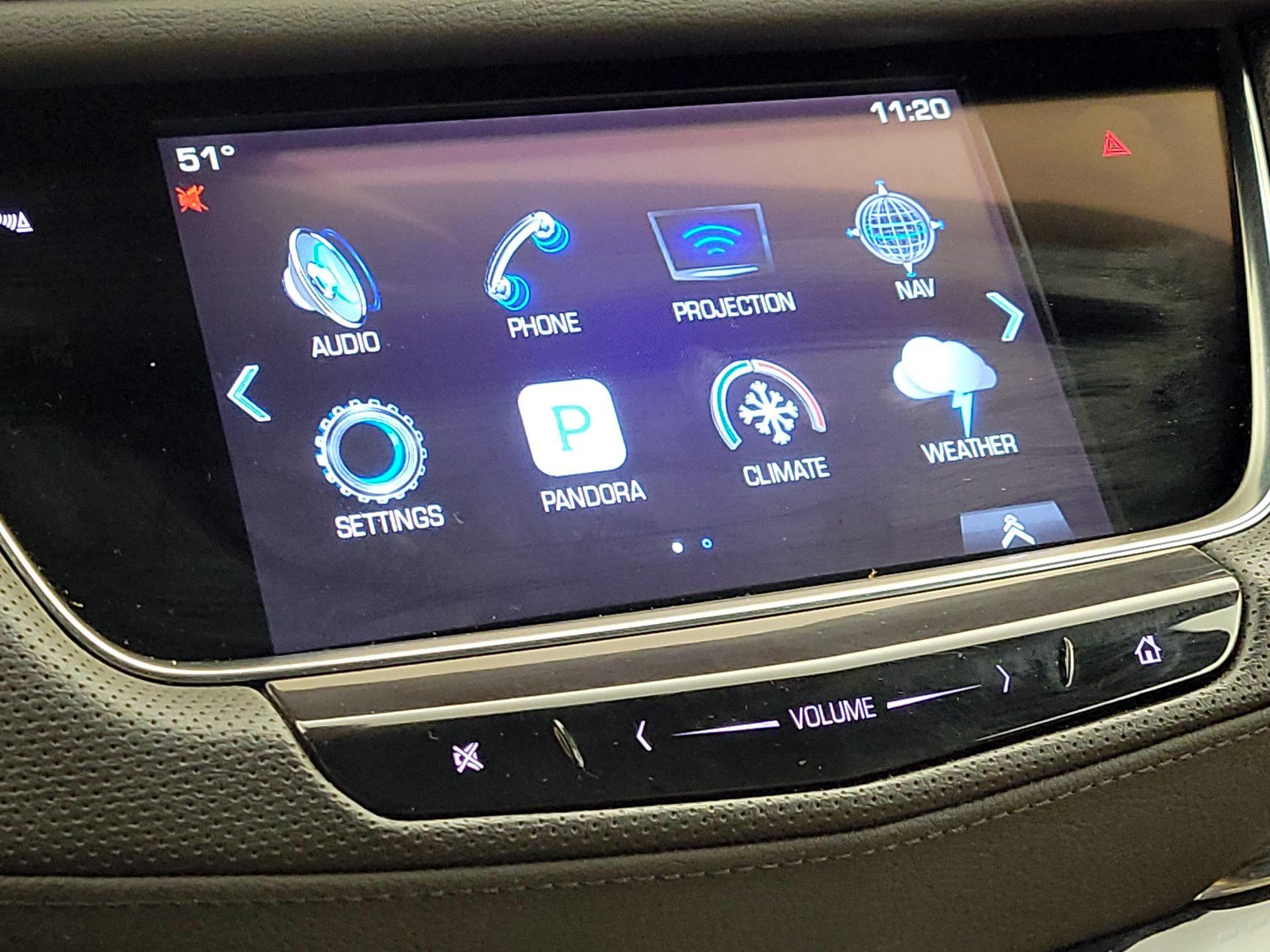 Thumbnail: 2017 Cadillac XT5 - 15