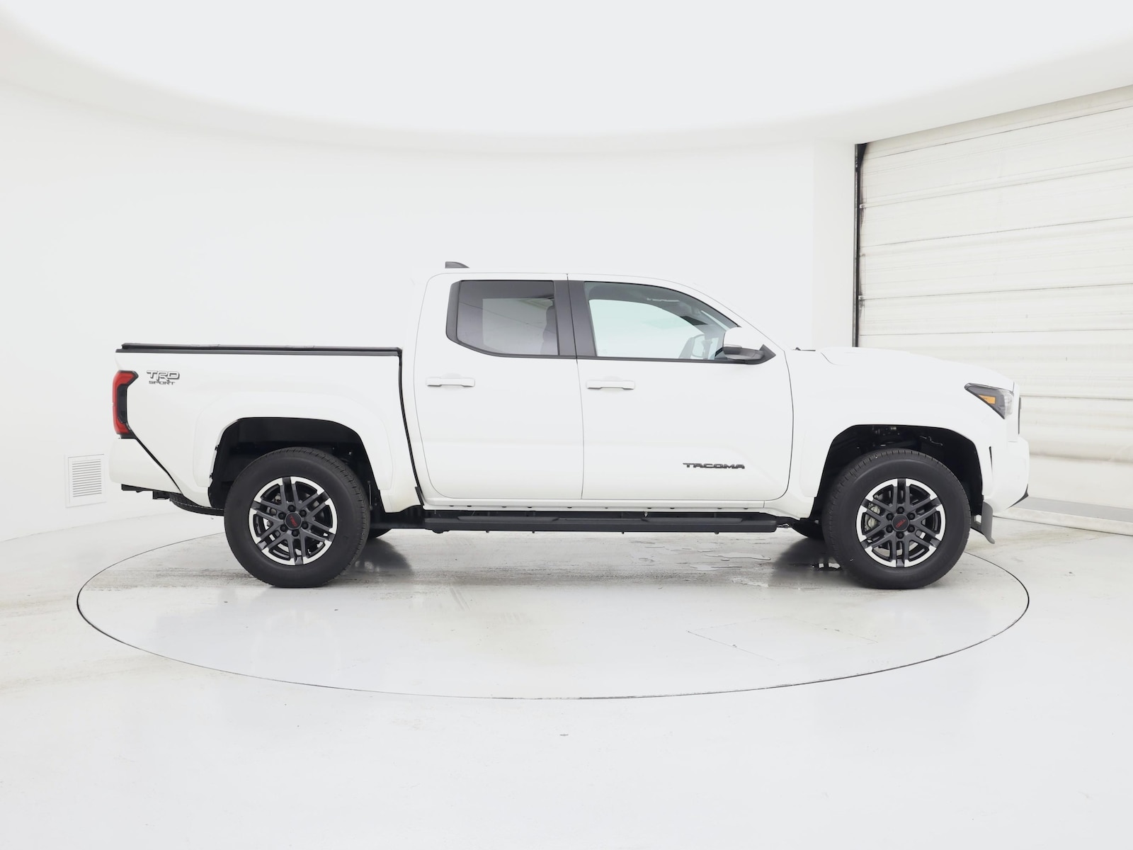 2024 Toyota Tacoma TRD Sport - Photo 8
