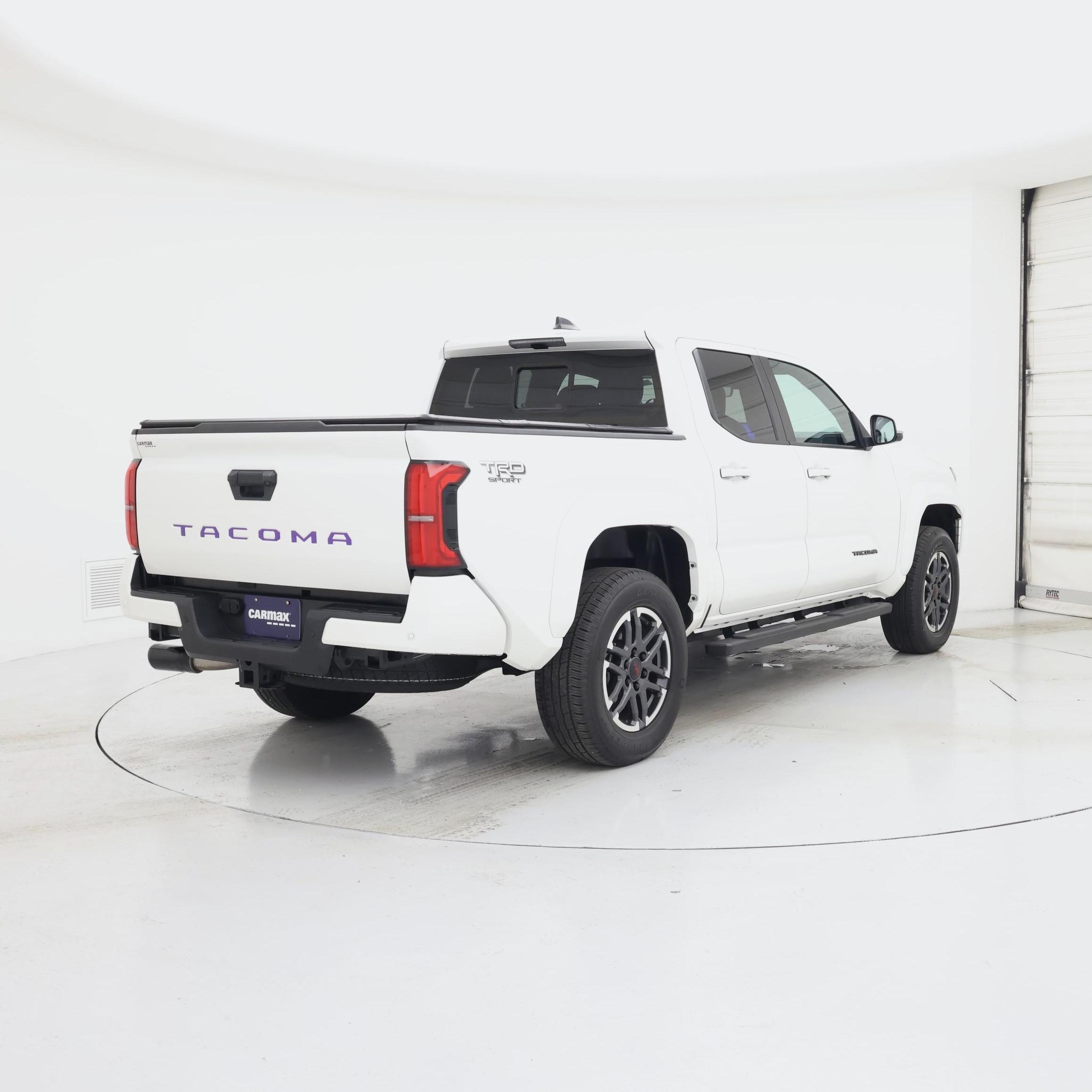 Thumbnail: 2024 Toyota Tacoma - 8
