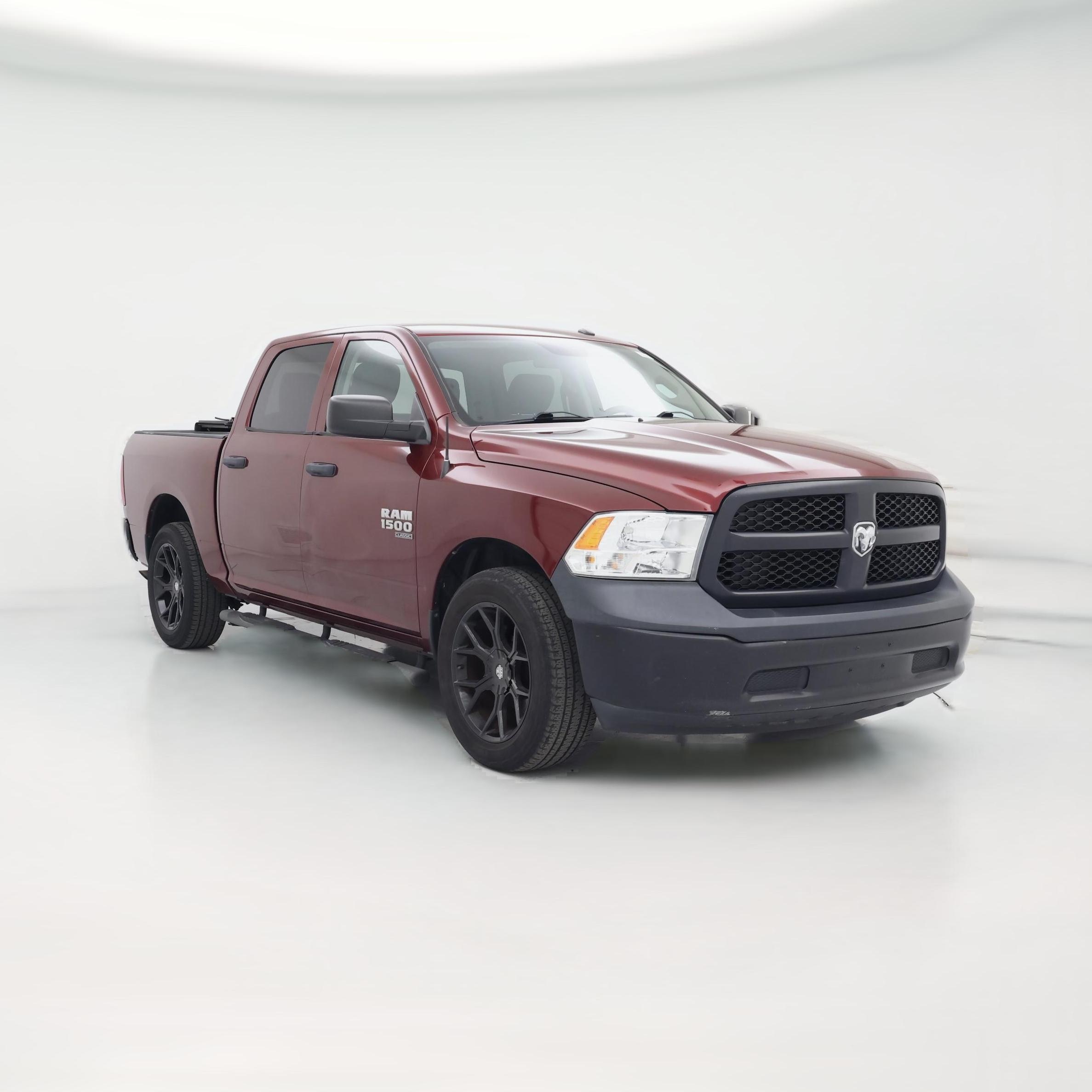 Thumbnail: 2020 RAM 1500 Classic - 1