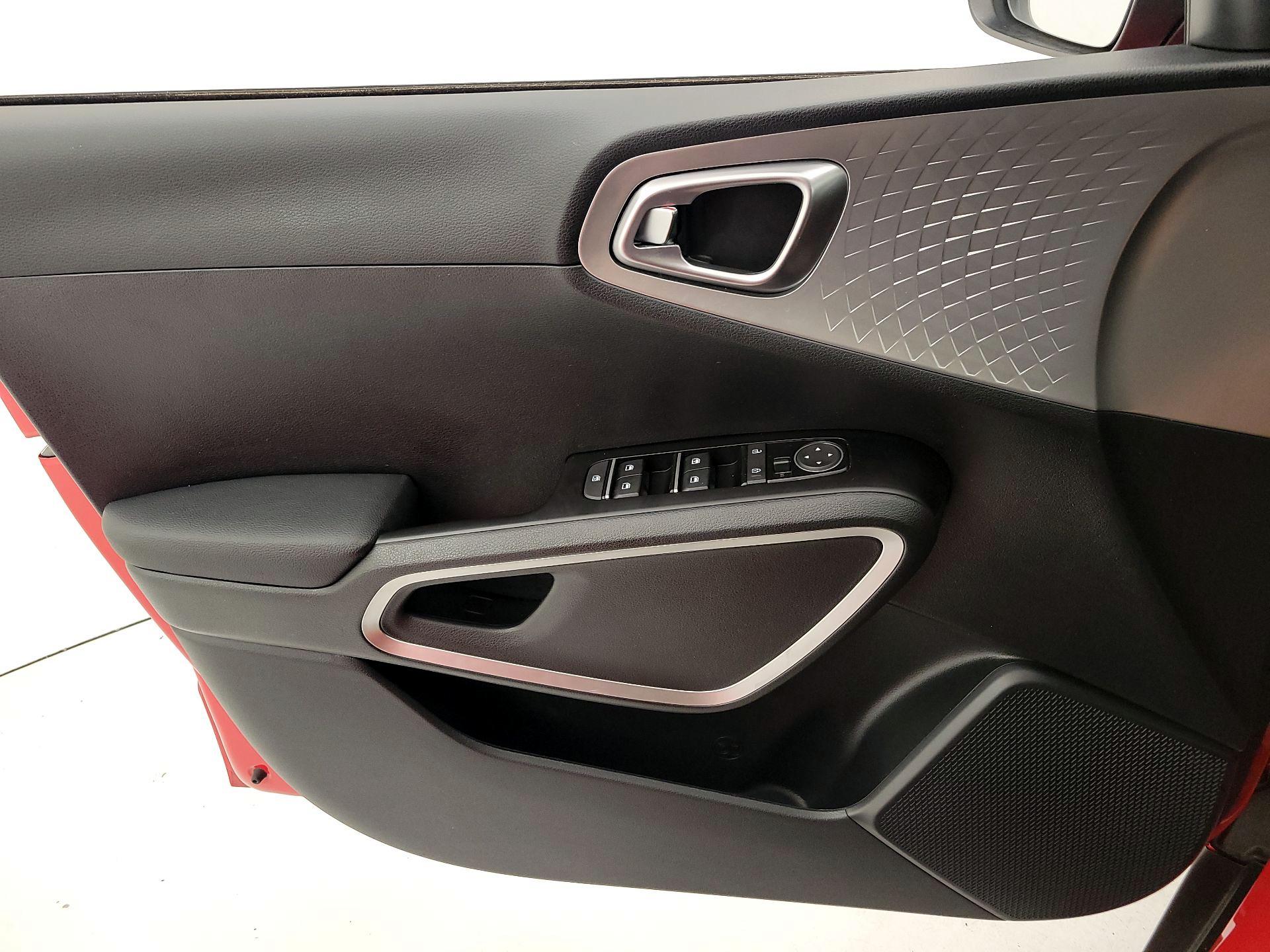 Thumbnail: 2024 Kia Soul - 12