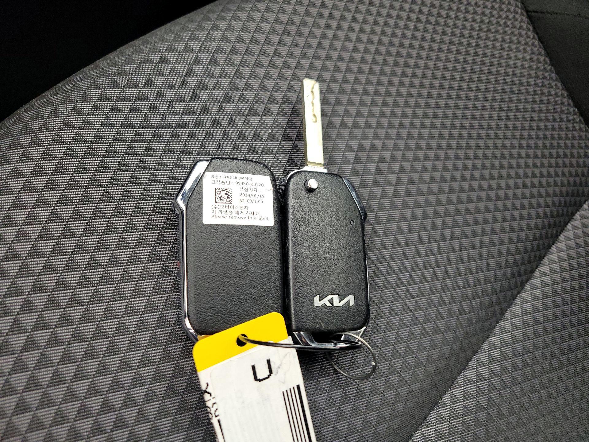 Thumbnail: 2024 Kia Soul - 18