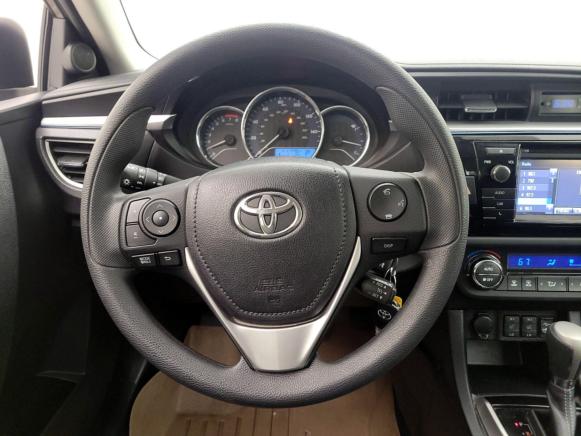 Thumbnail: 2014 Toyota Corolla - 10