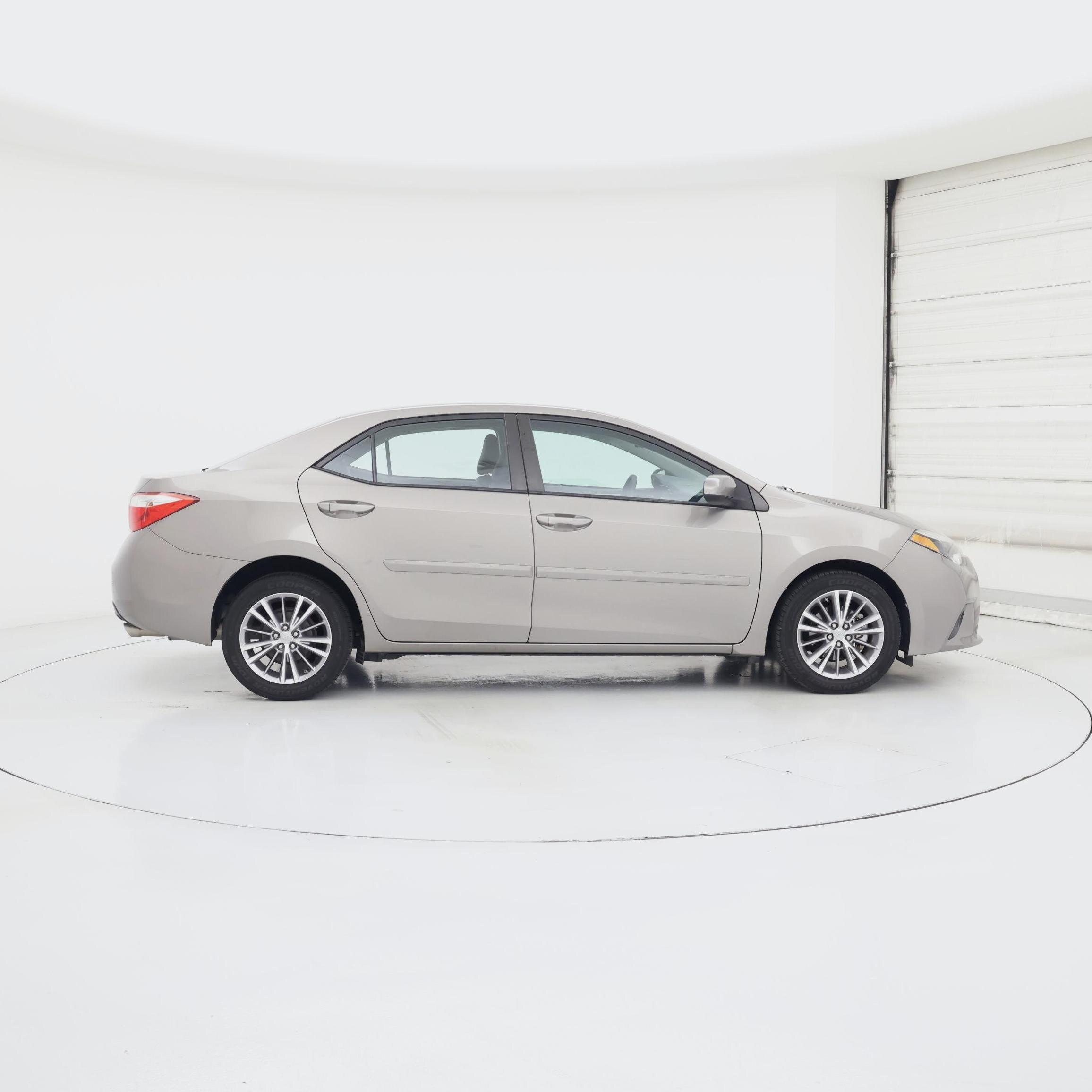 Thumbnail: 2014 Toyota Corolla - 7