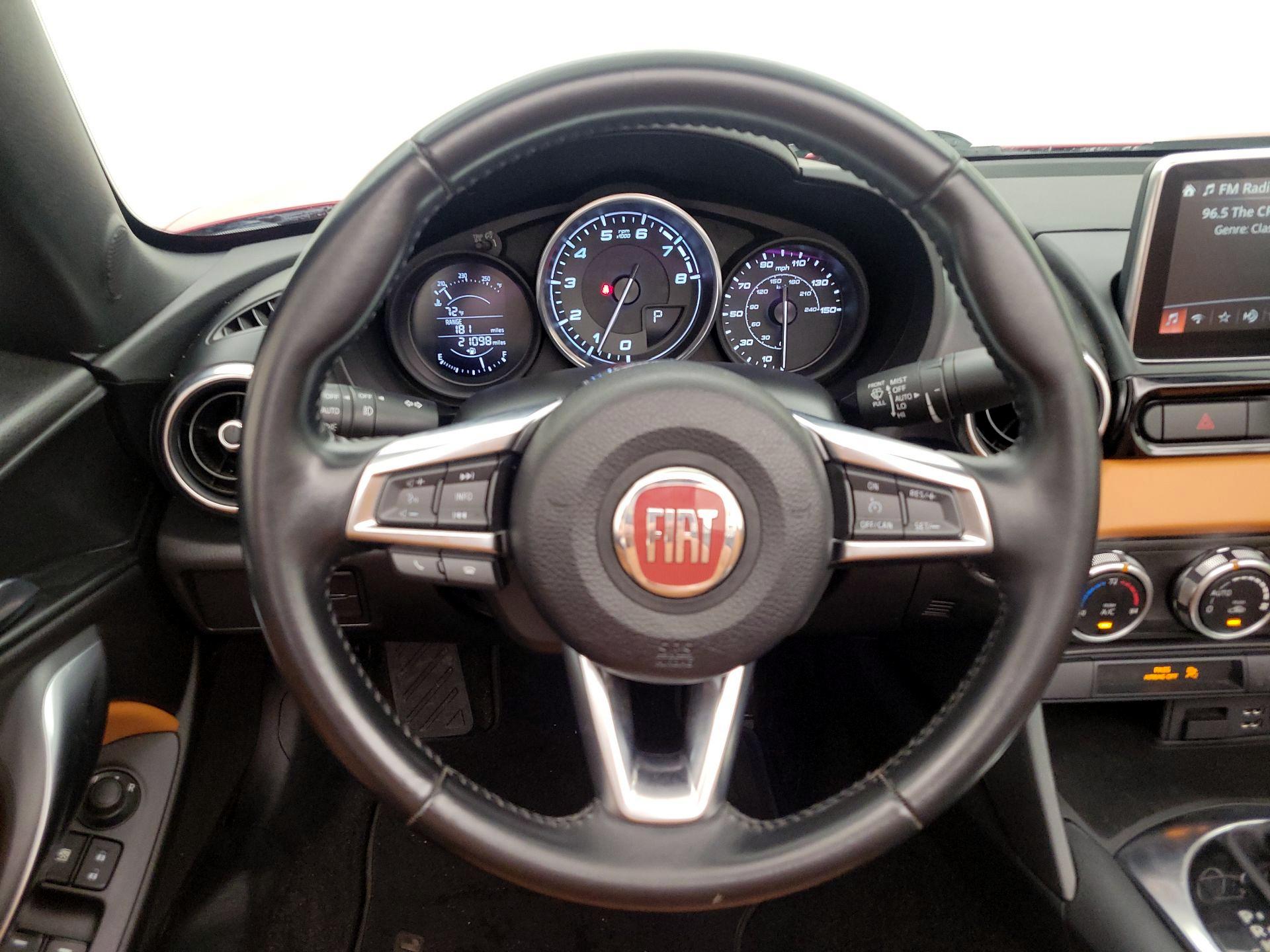 Thumbnail: 2019 Fiat 124 Spider - 10