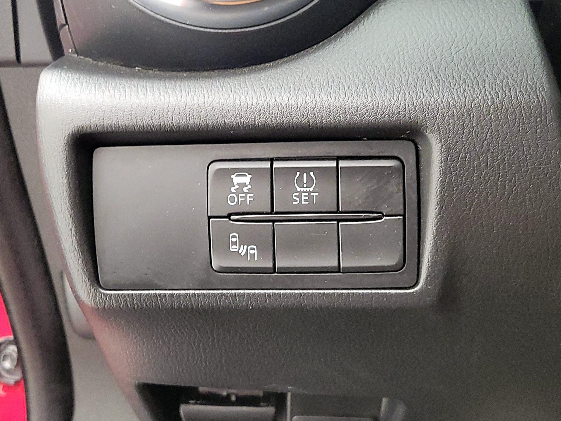 Thumbnail: 2019 Fiat 124 Spider - 13