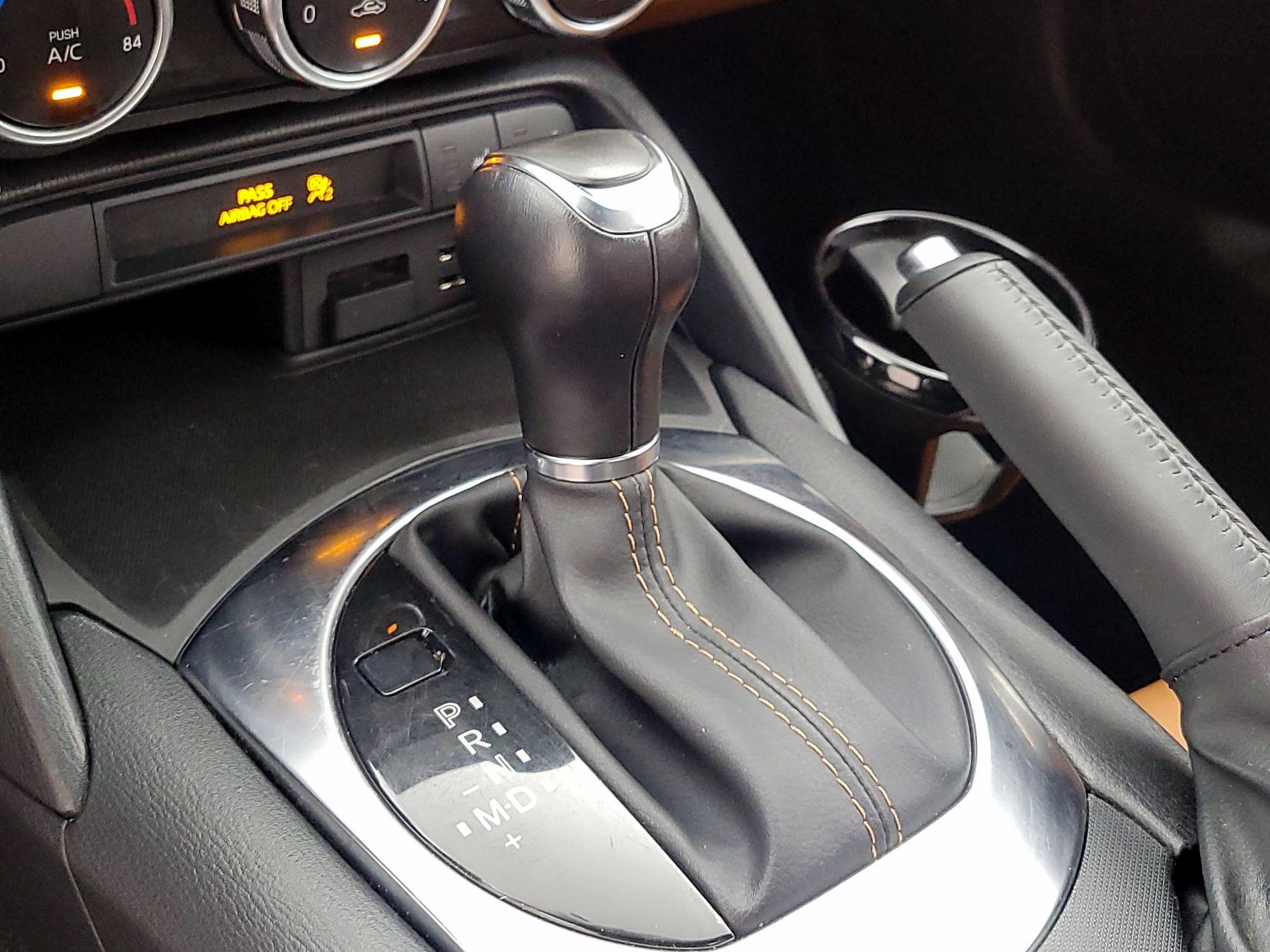 Thumbnail: 2019 Fiat 124 Spider - 17