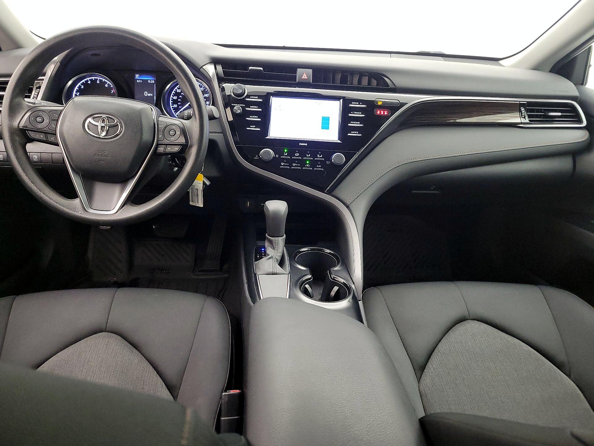 Thumbnail: 2020 Toyota Camry - 9