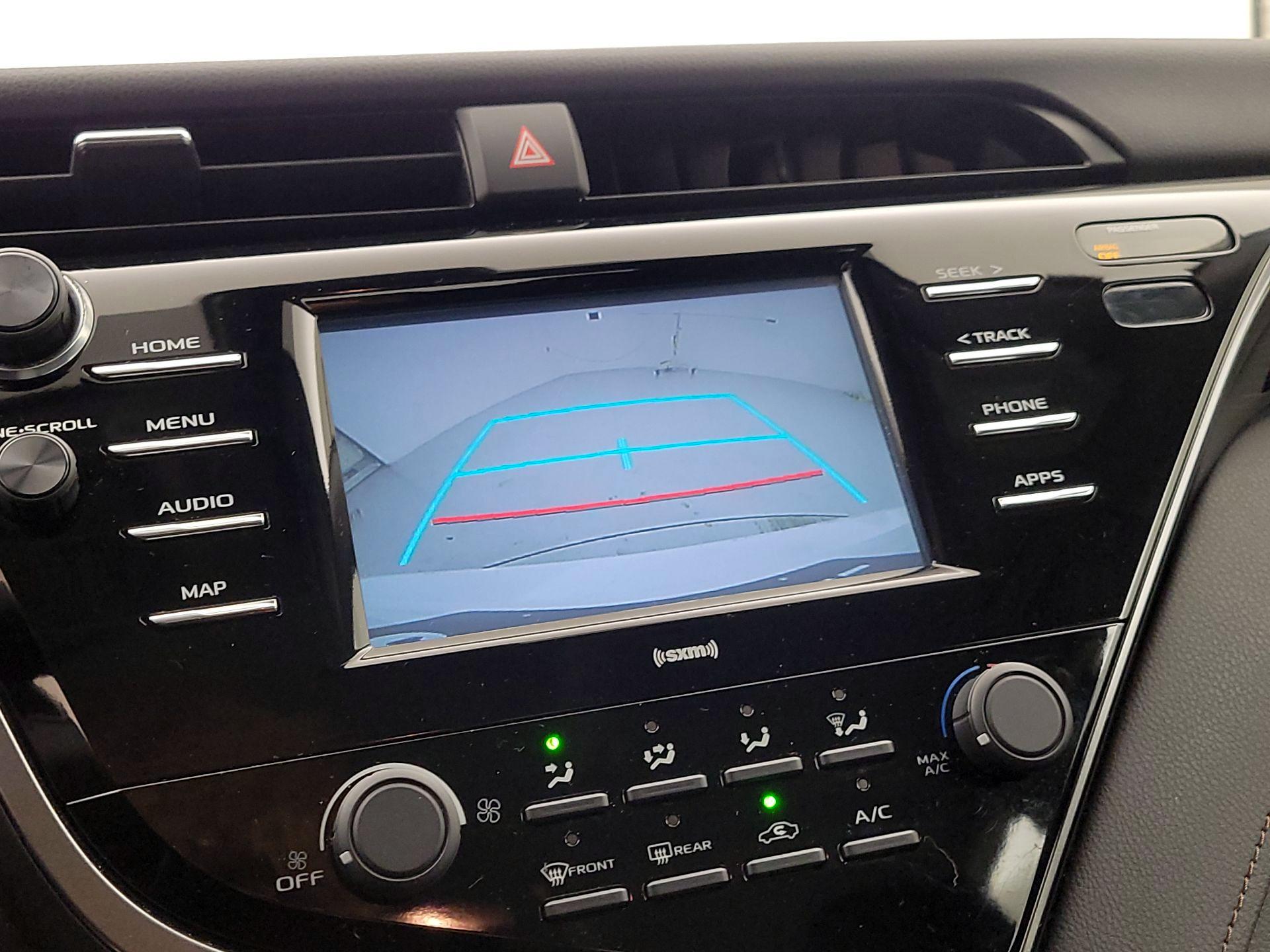 Thumbnail: 2020 Toyota Camry - 14