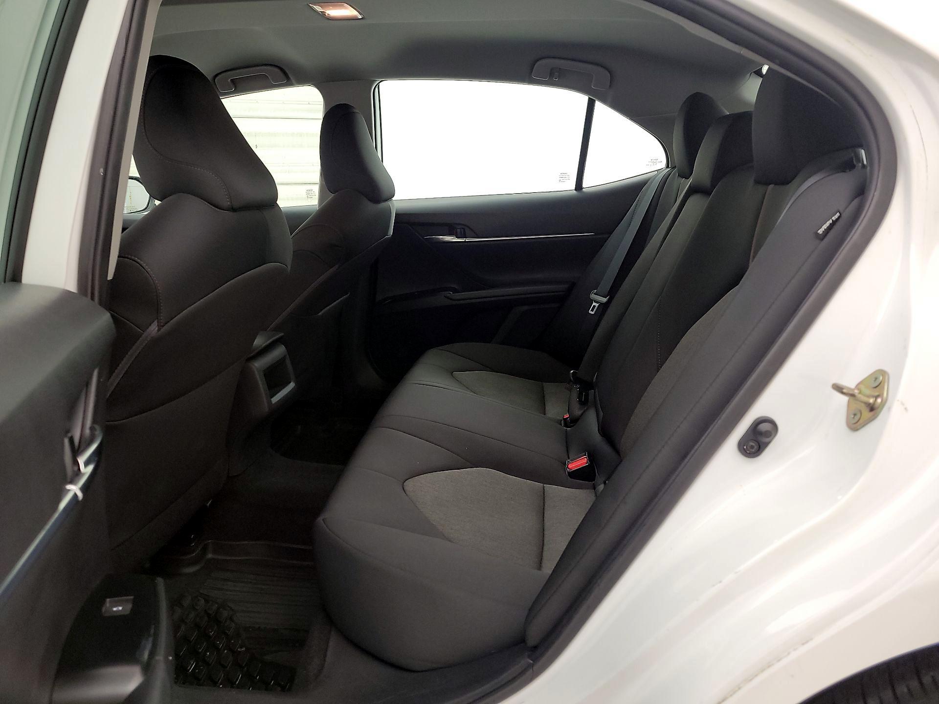 Thumbnail: 2020 Toyota Camry - 19