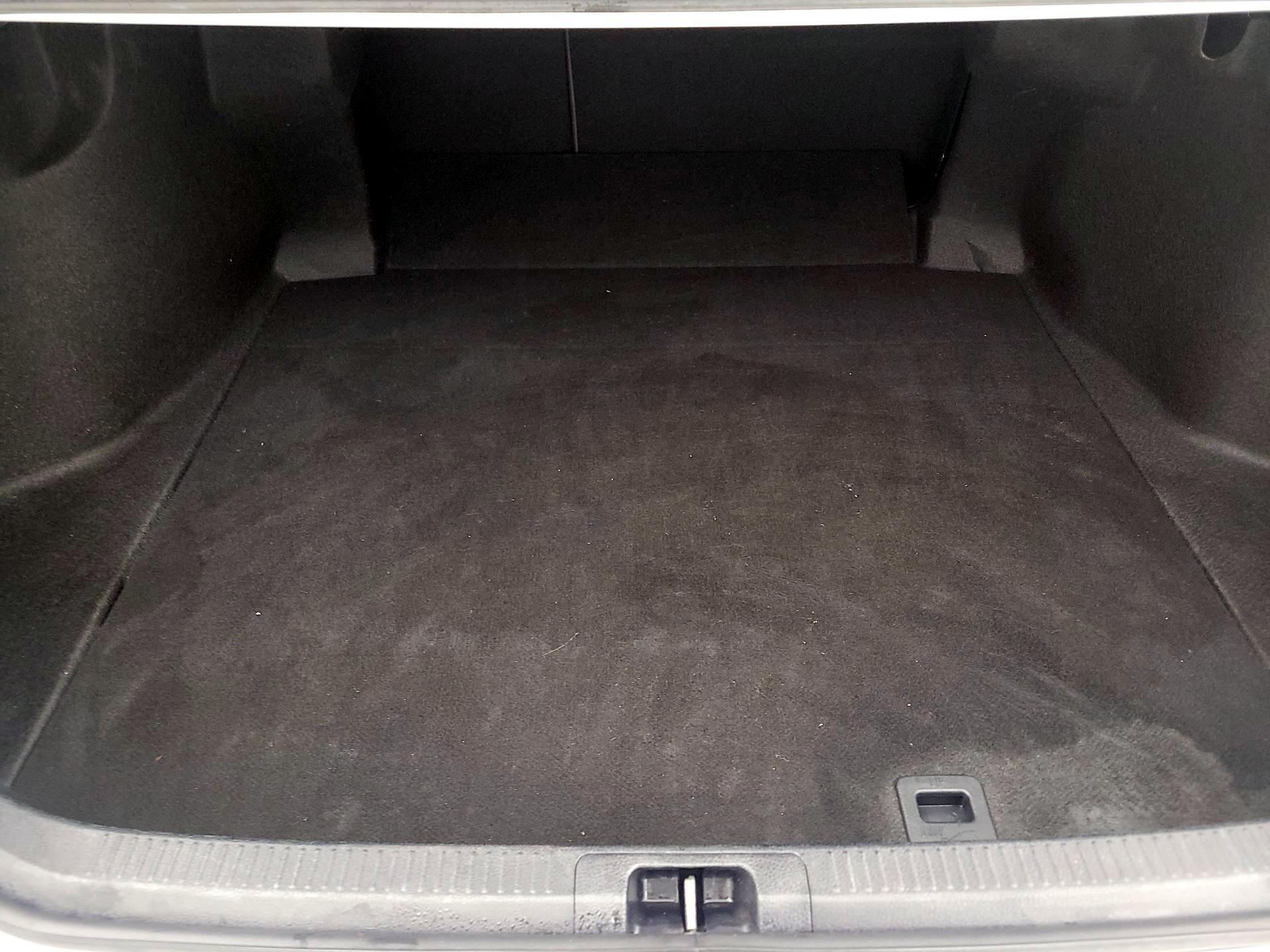 Thumbnail: 2020 Toyota Camry - 20