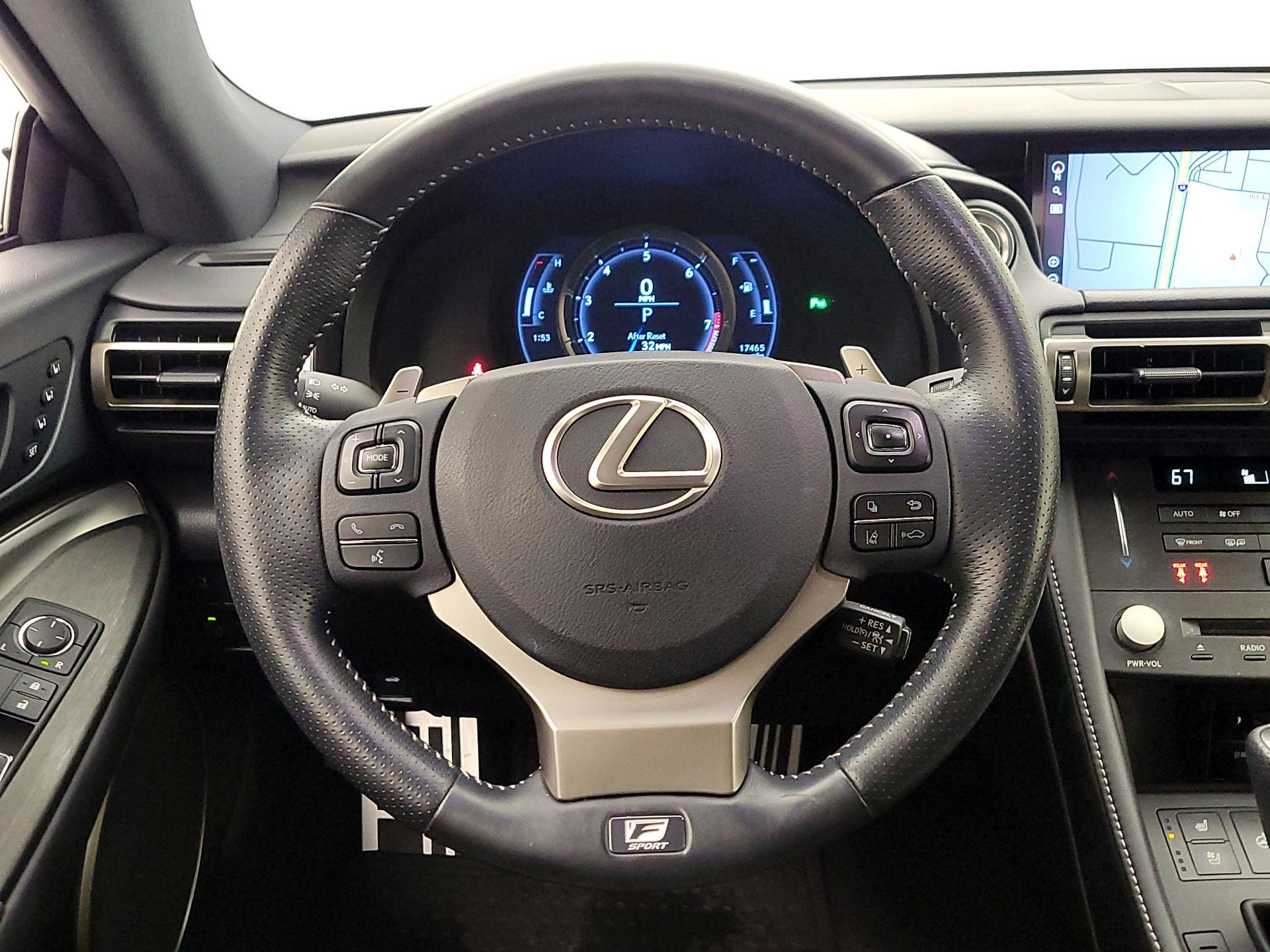 Thumbnail: 2020 Lexus RC - 10